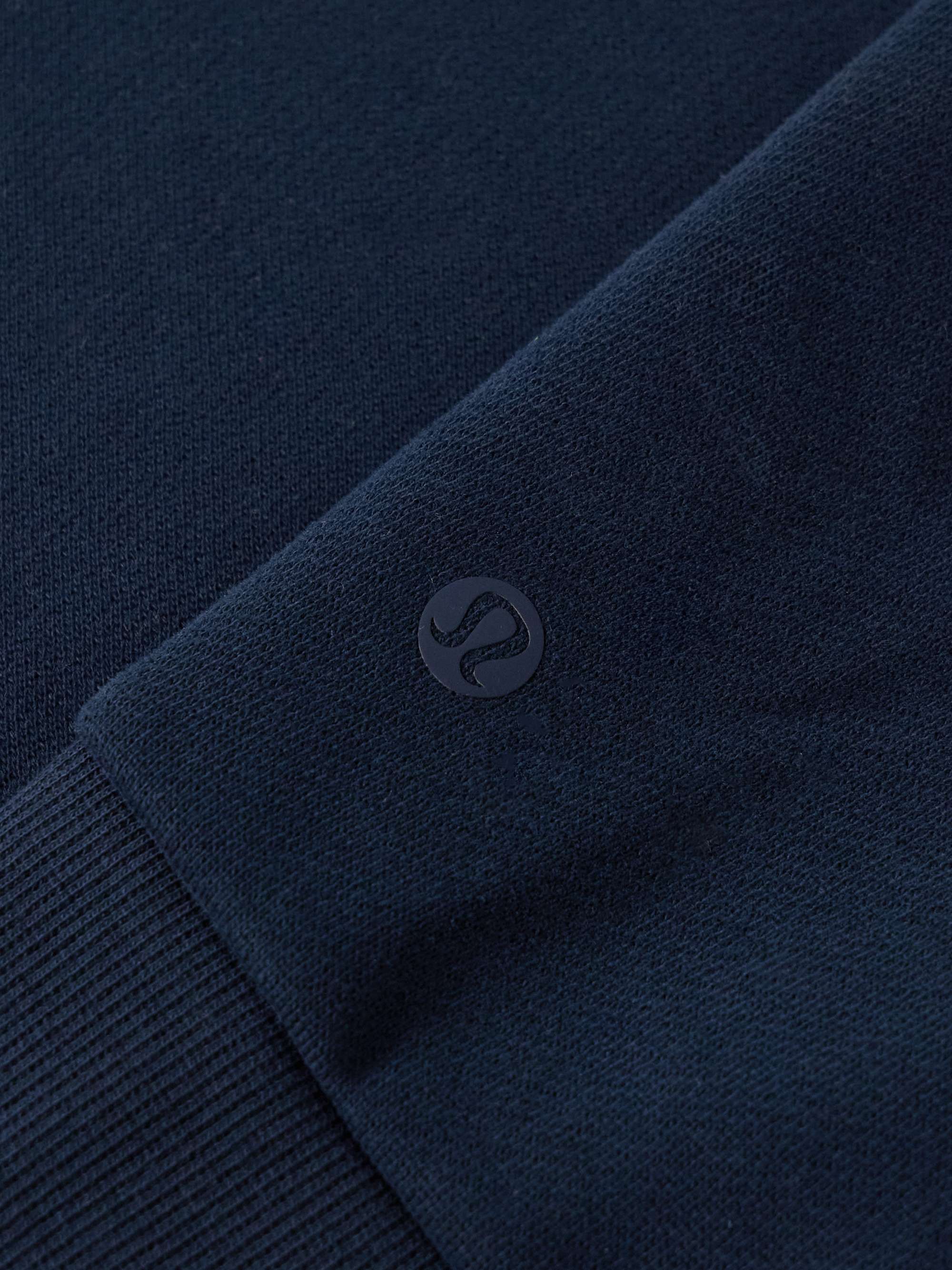 LULULEMON 