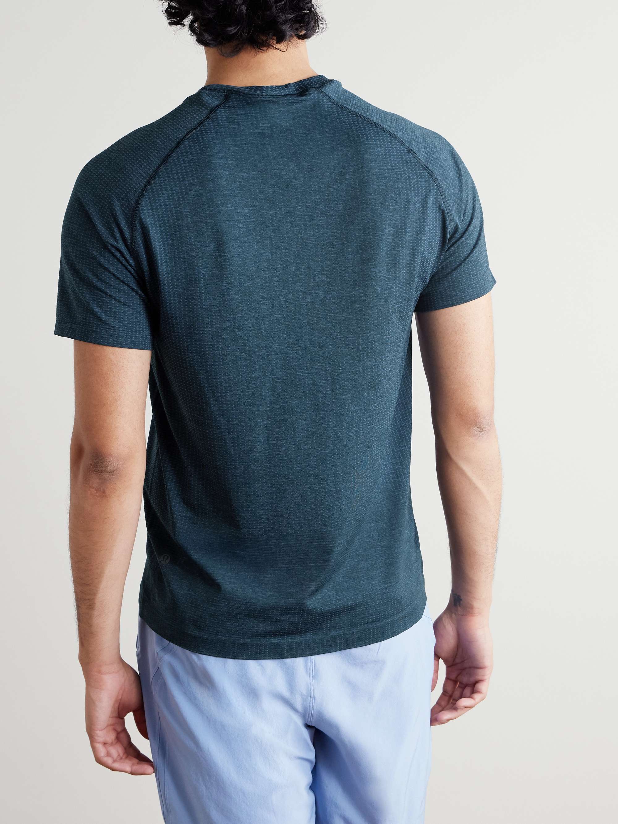 LULULEMON 