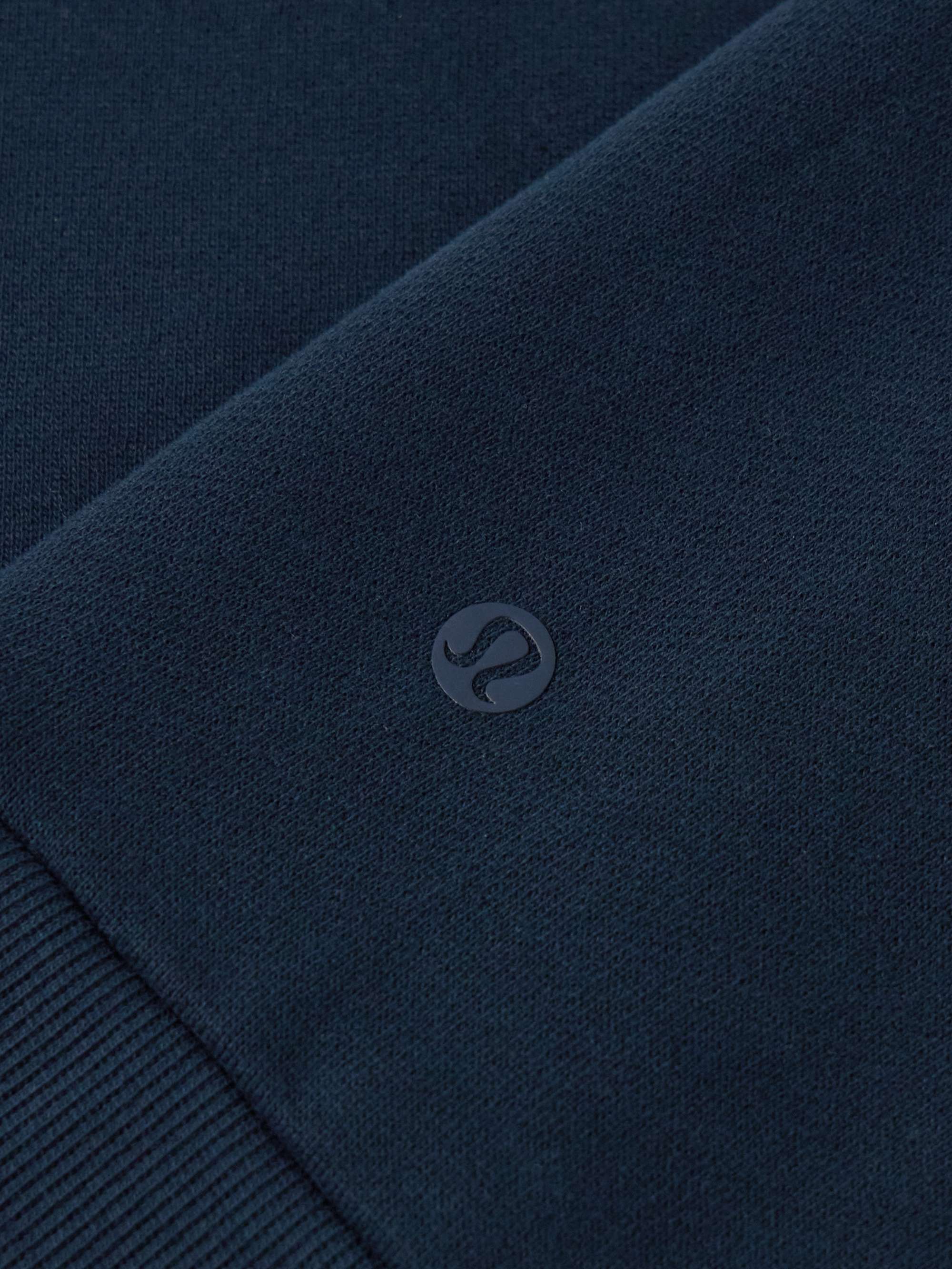 LULULEMON 