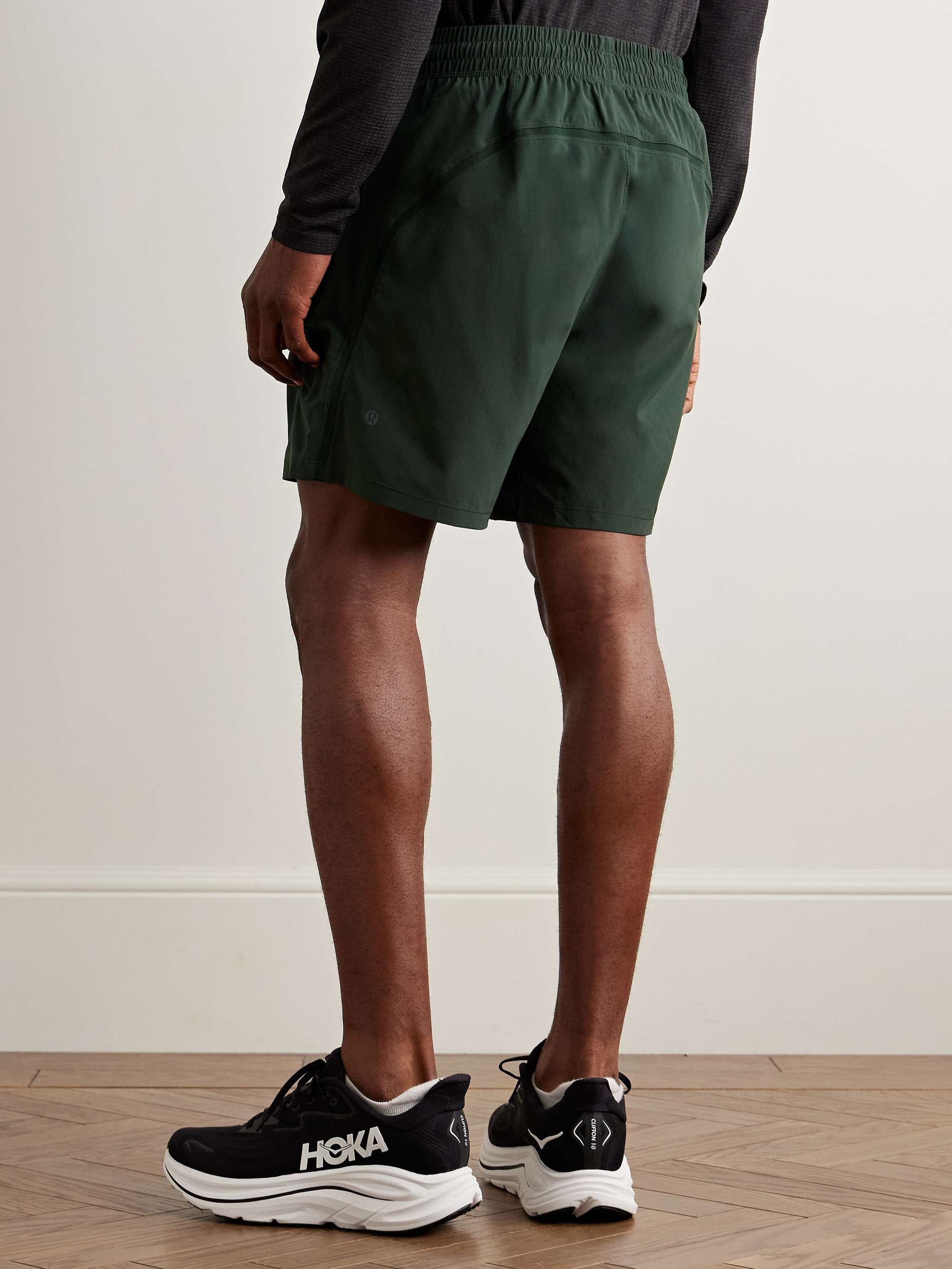 LULULEMON 
