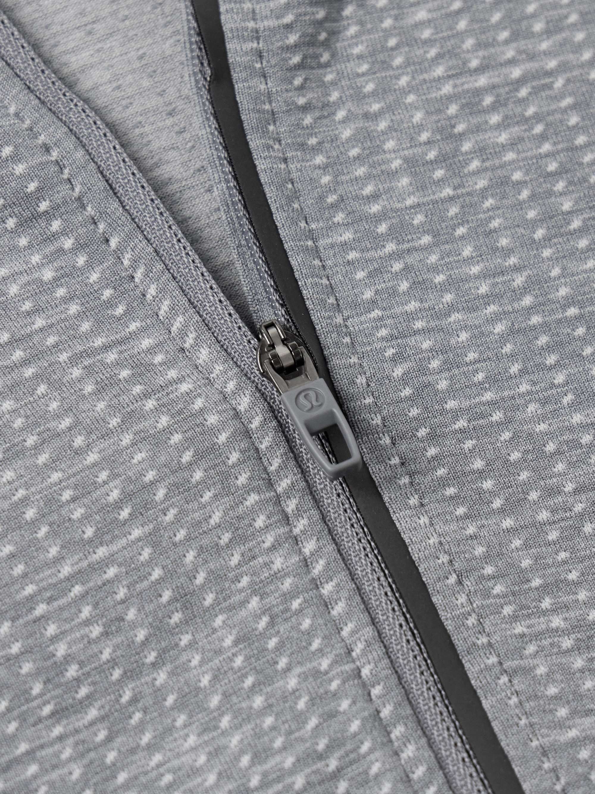 LULULEMON 