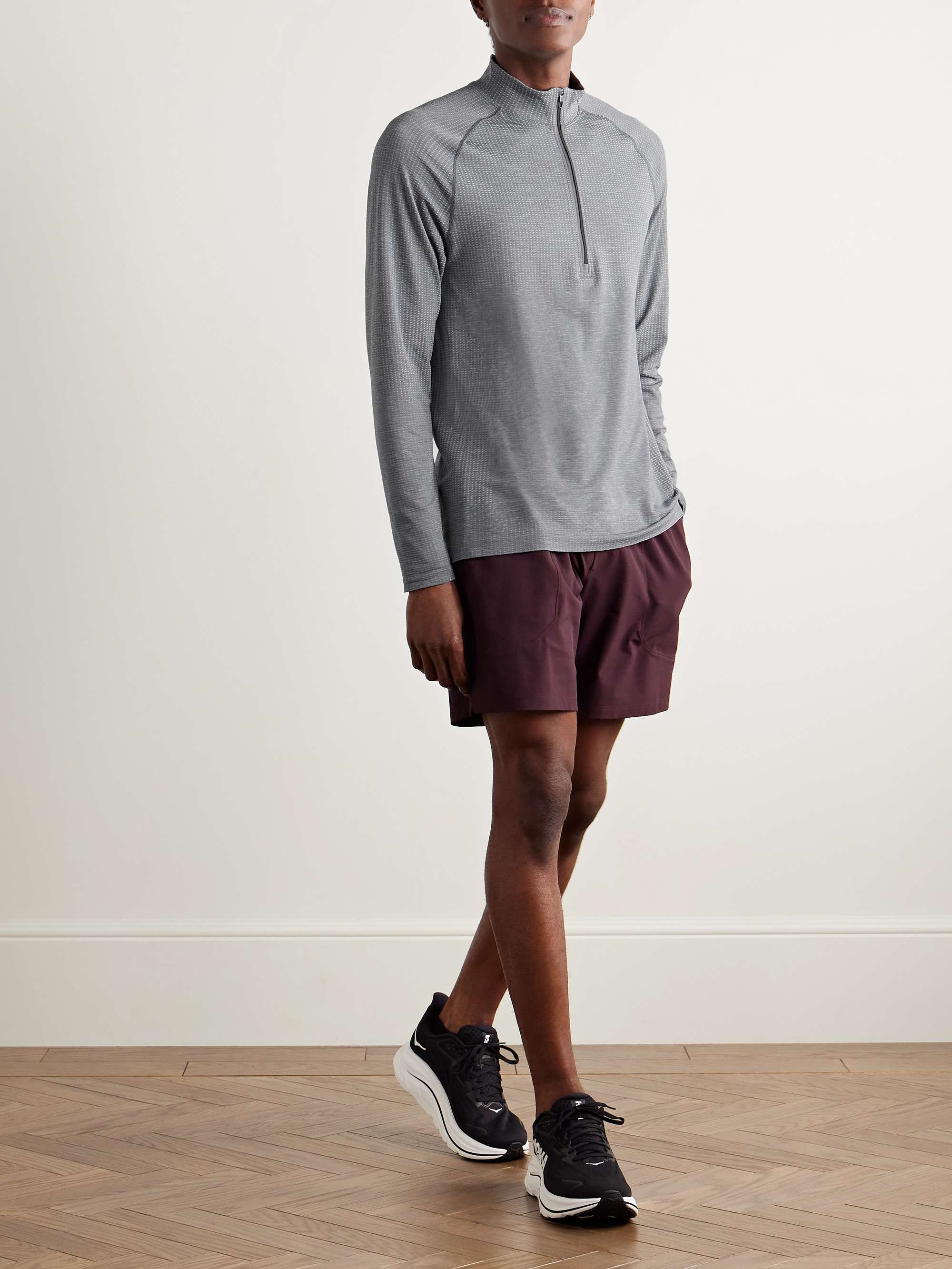 LULULEMON 