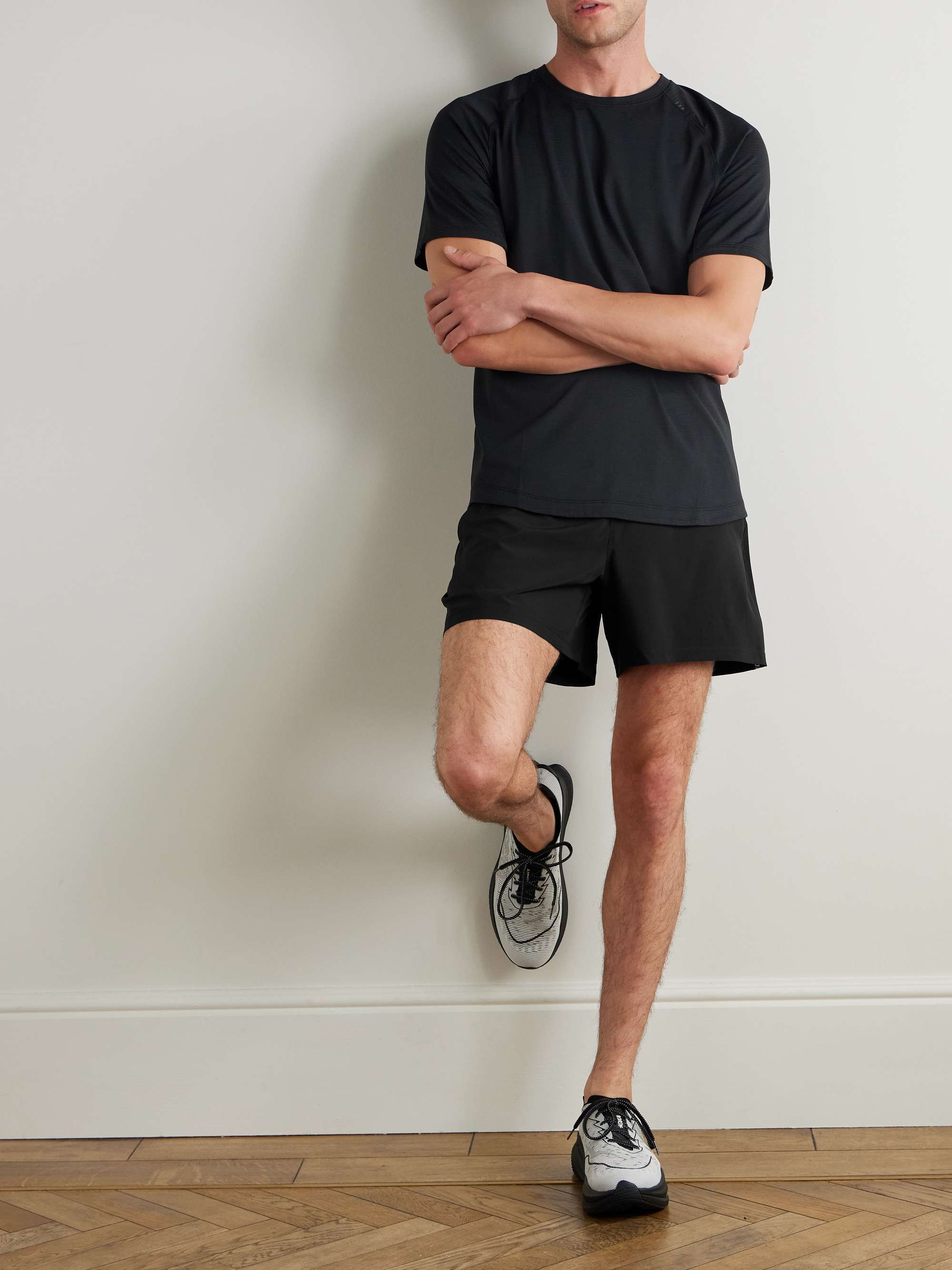 LULULEMON 
