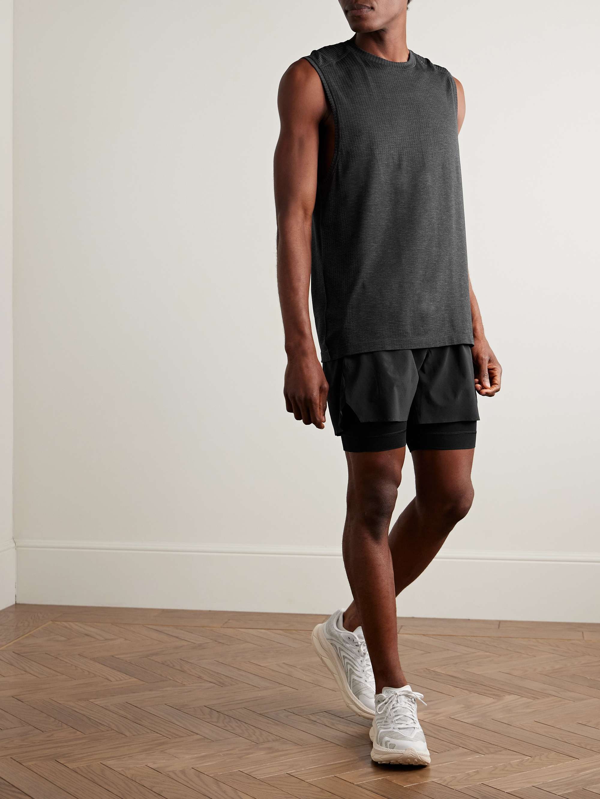 LULULEMON 