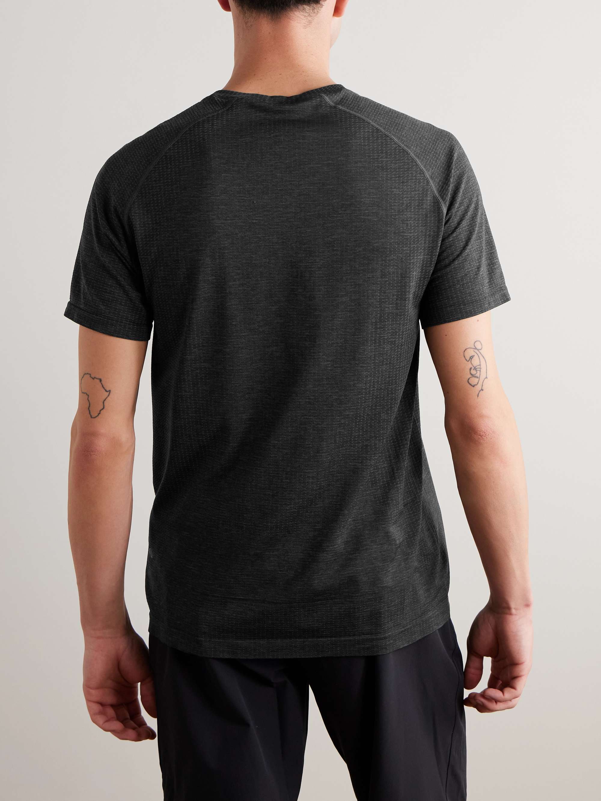 LULULEMON 