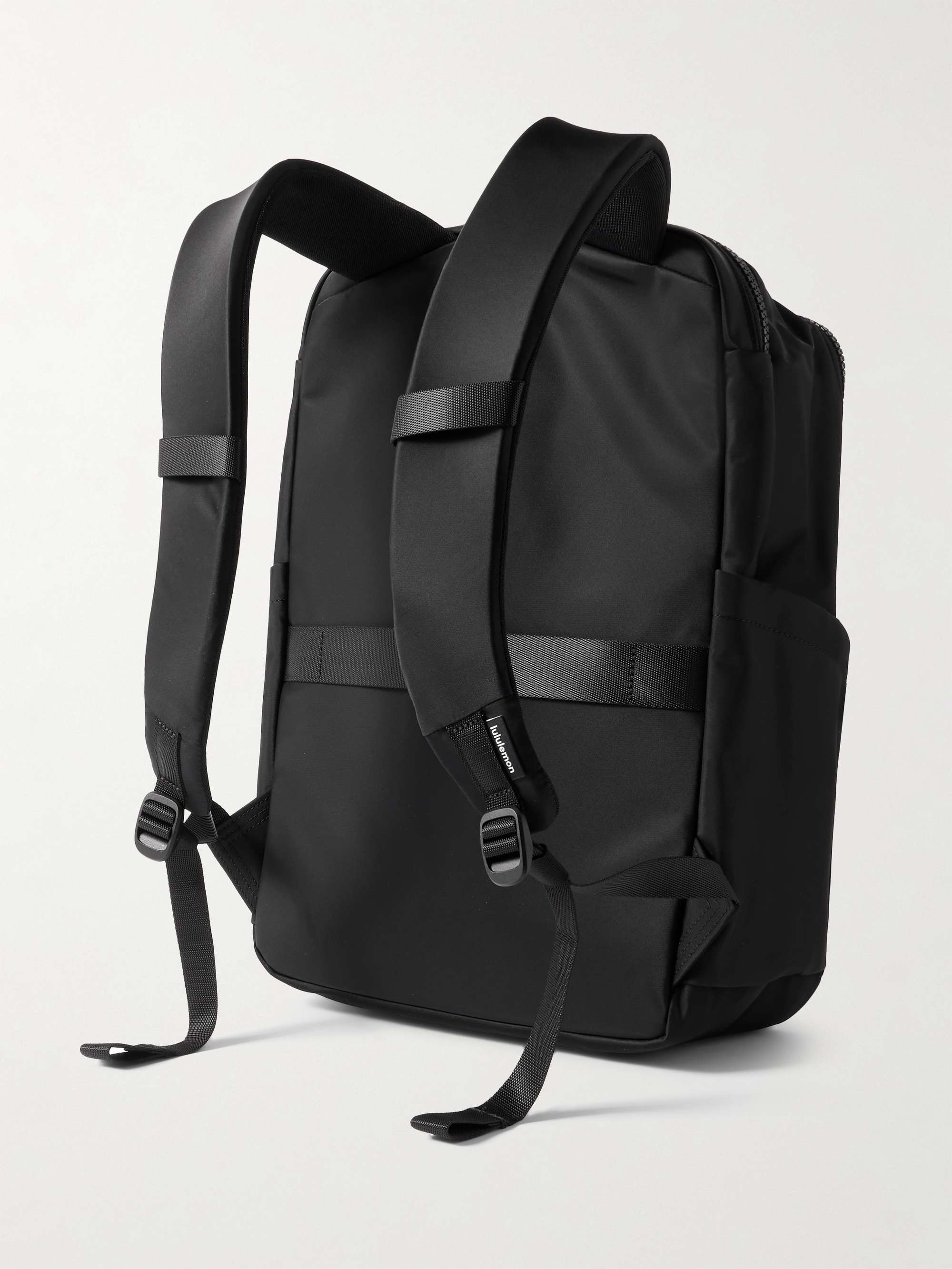 LULULEMON 