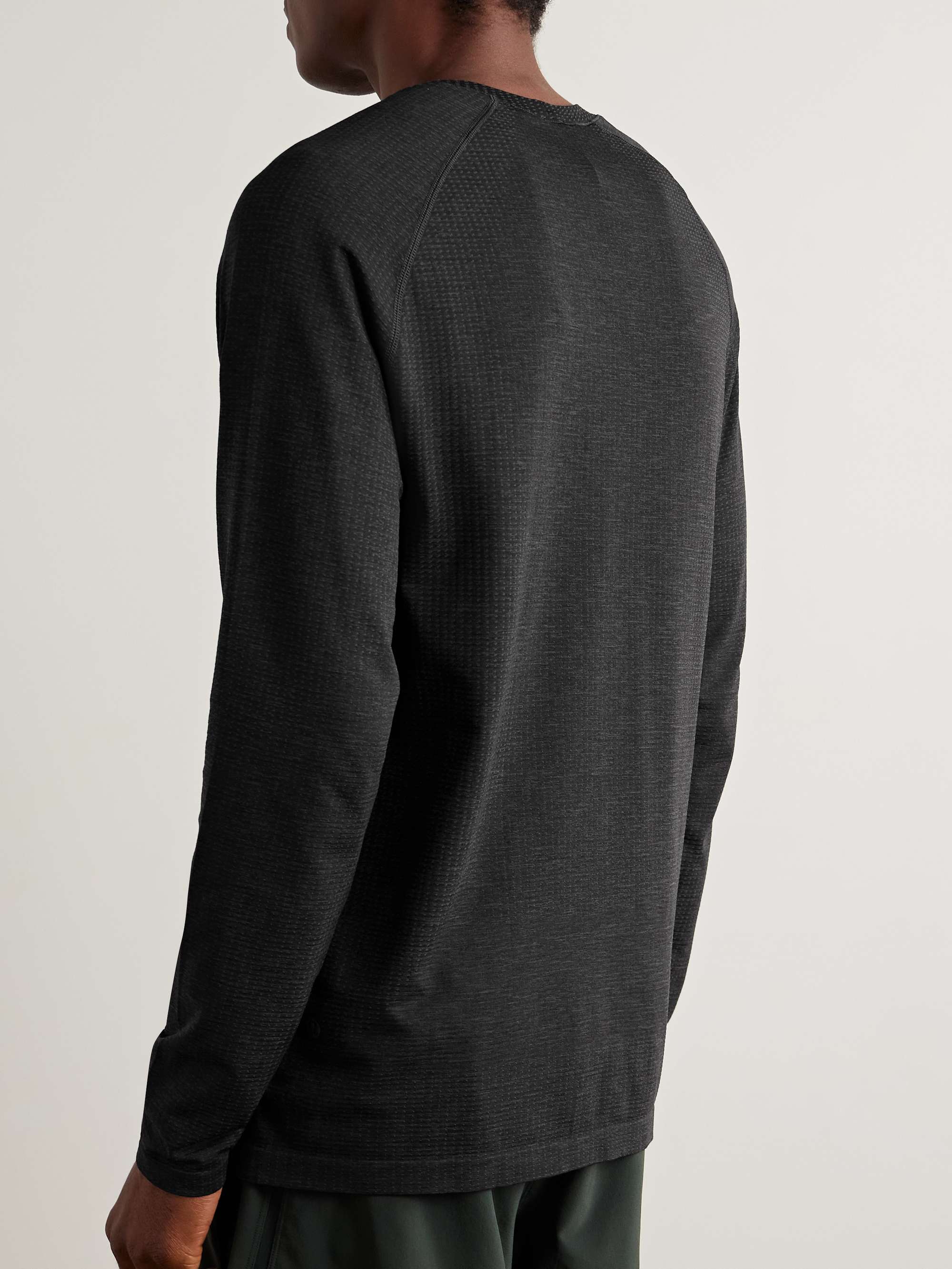 LULULEMON 