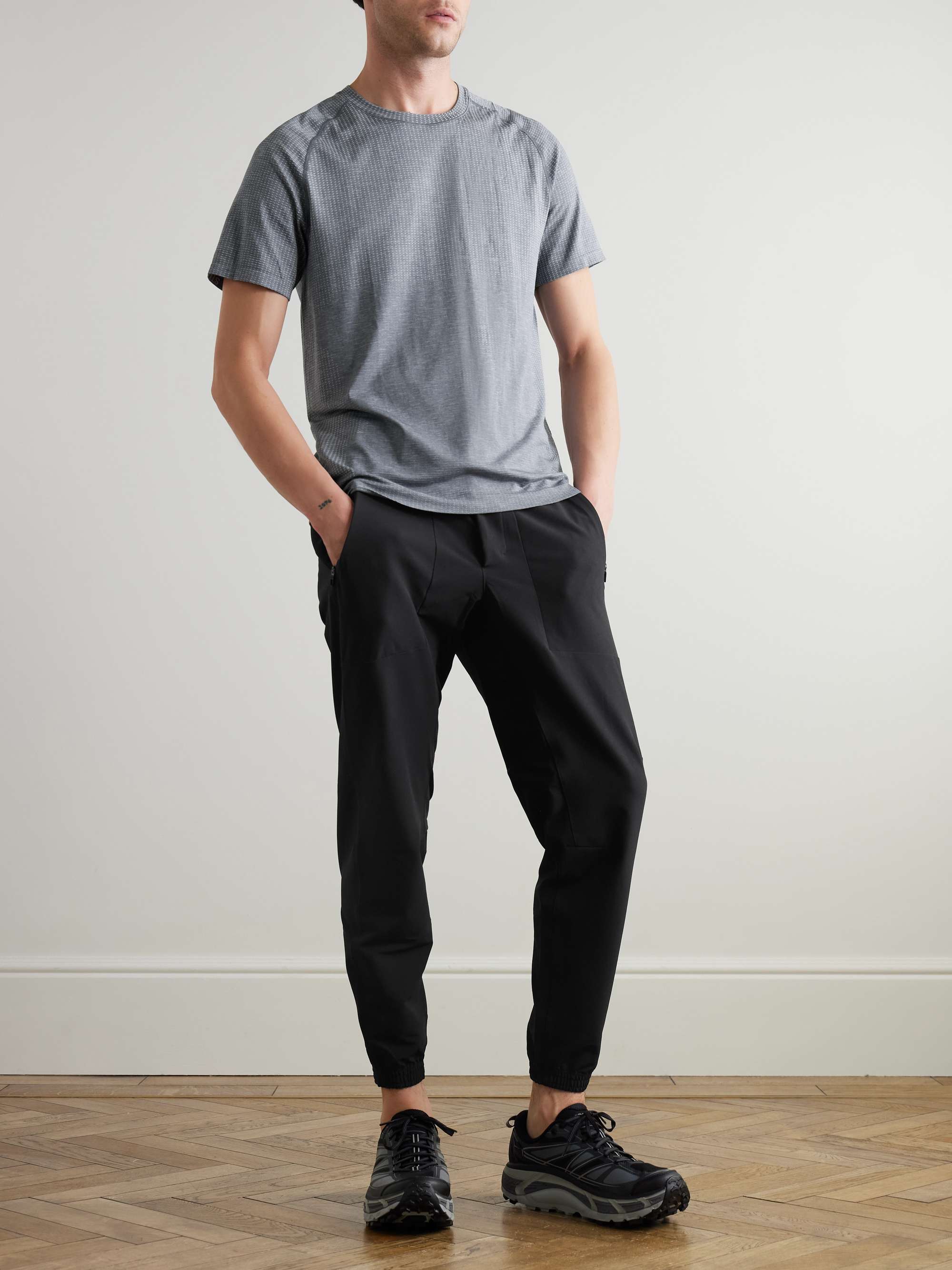 LULULEMON 