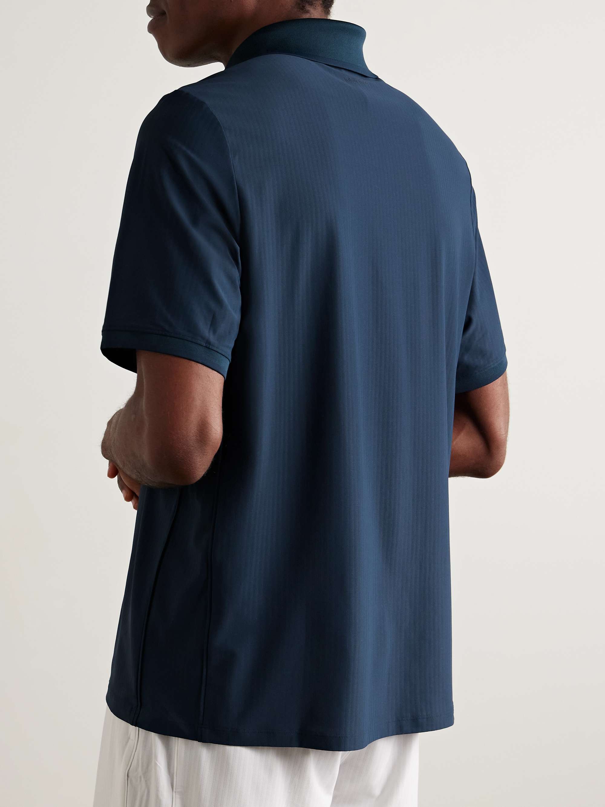 LULULEMON 