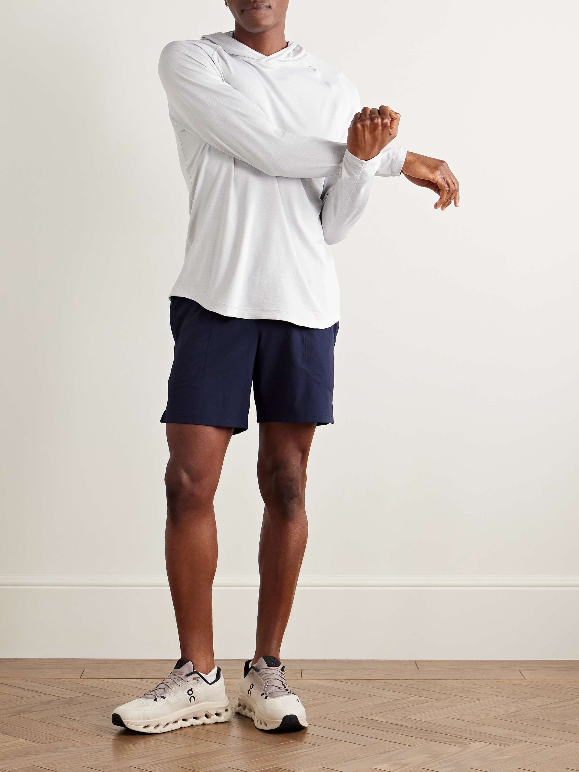 LULULEMON 