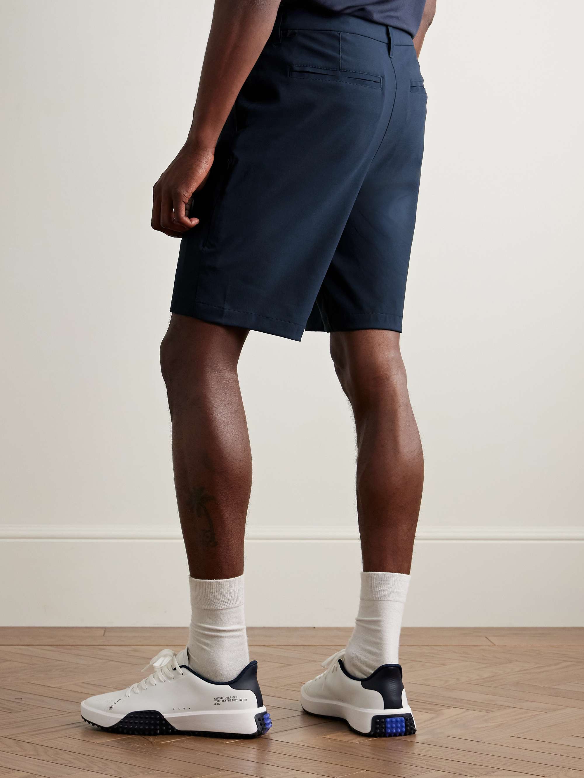 LULULEMON 