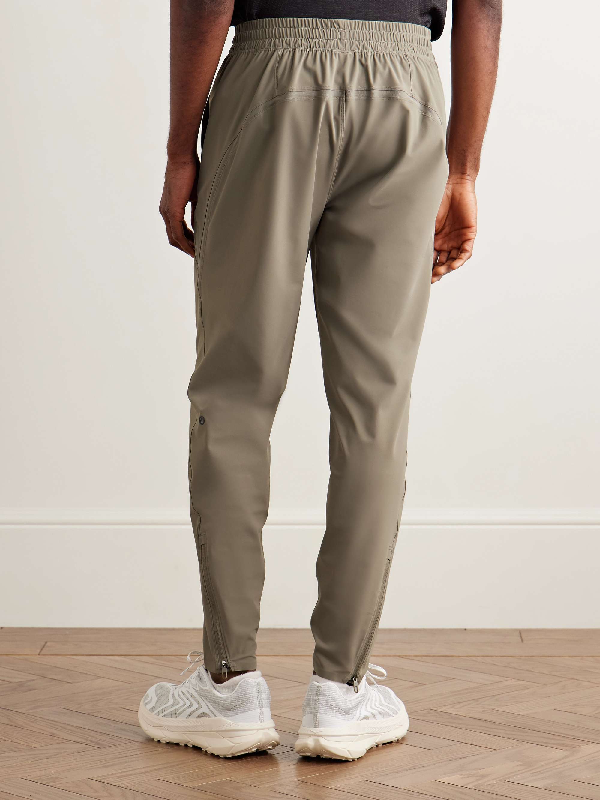 LULULEMON 