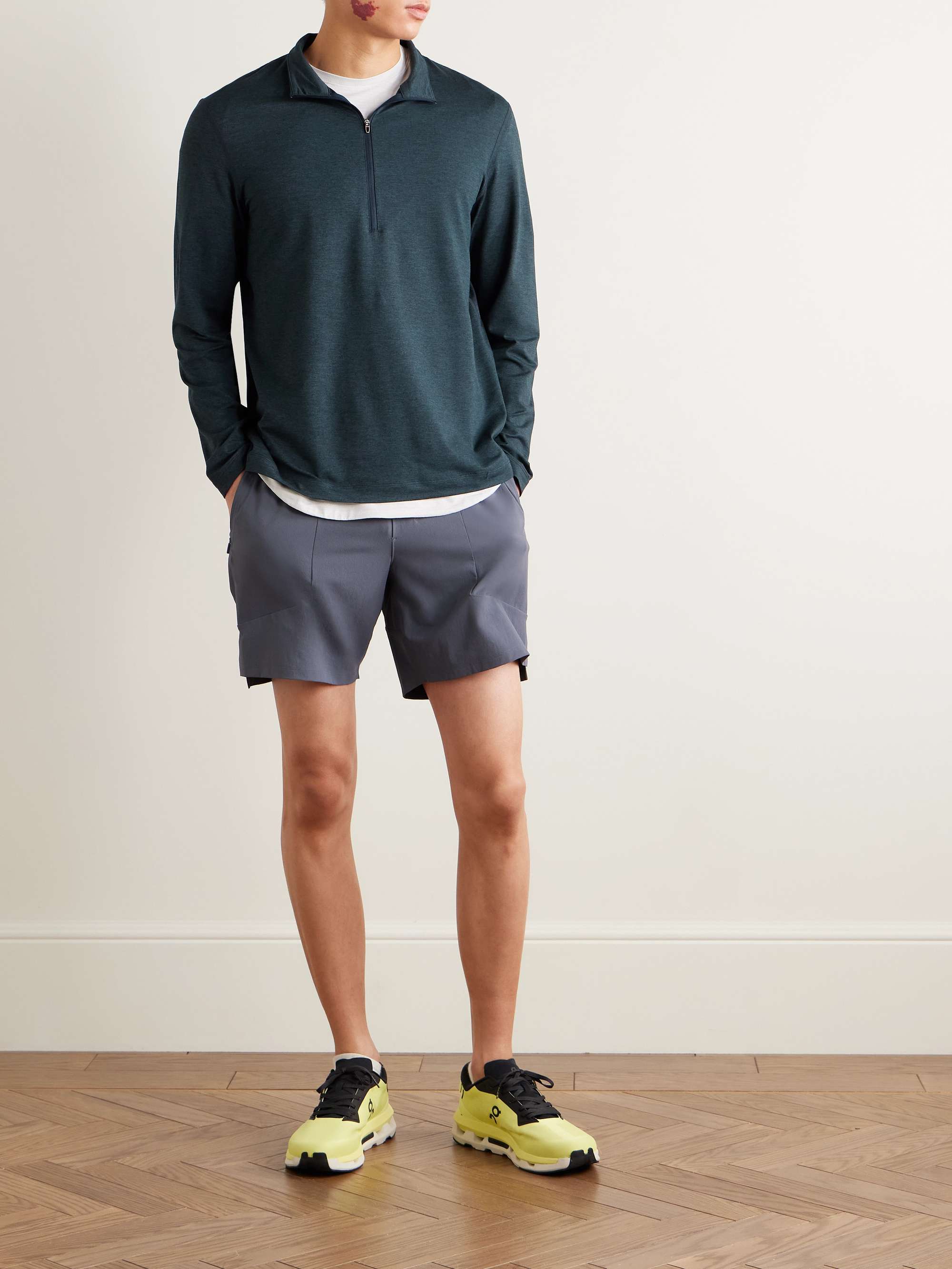 LULULEMON 