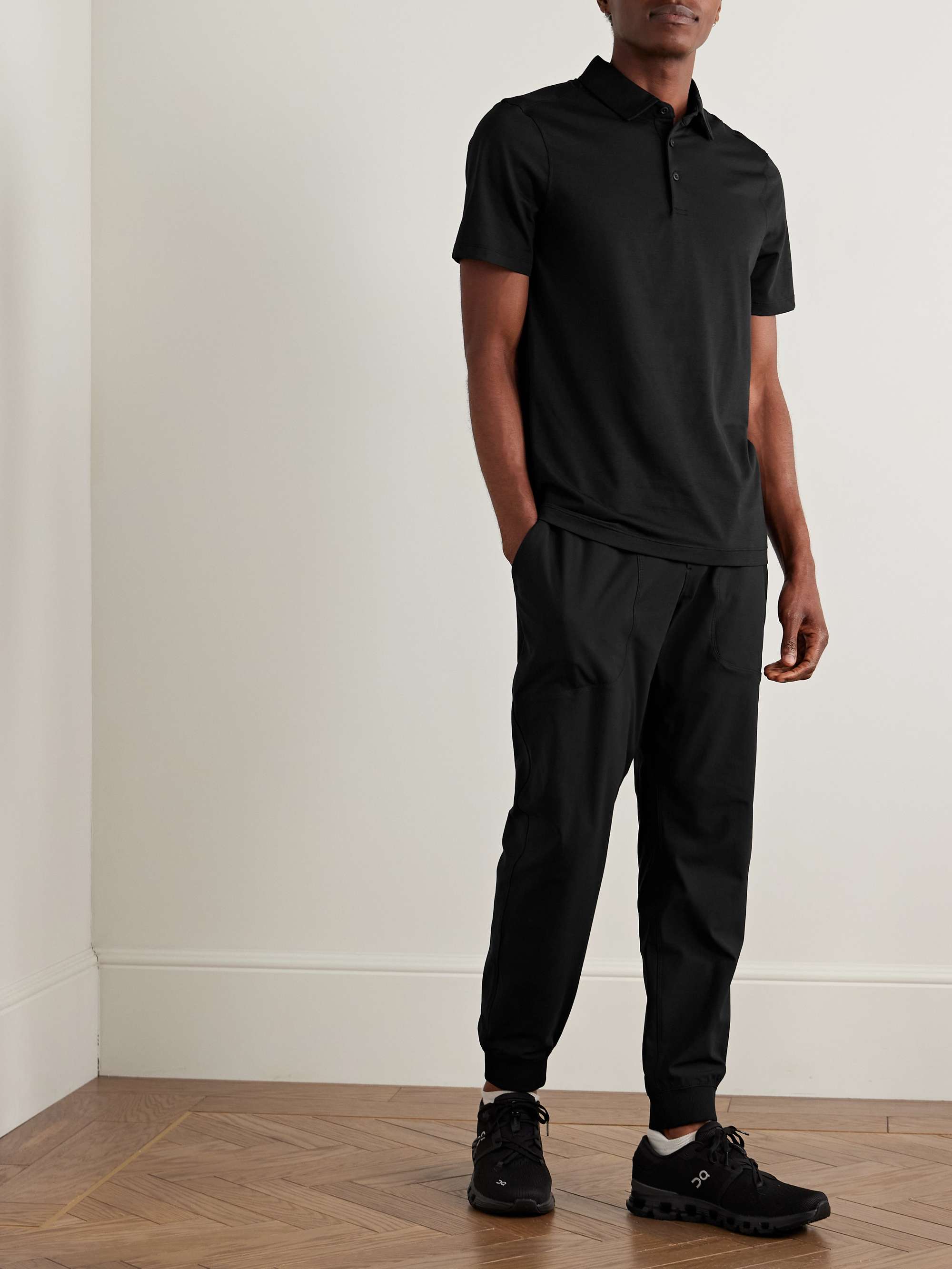 LULULEMON 