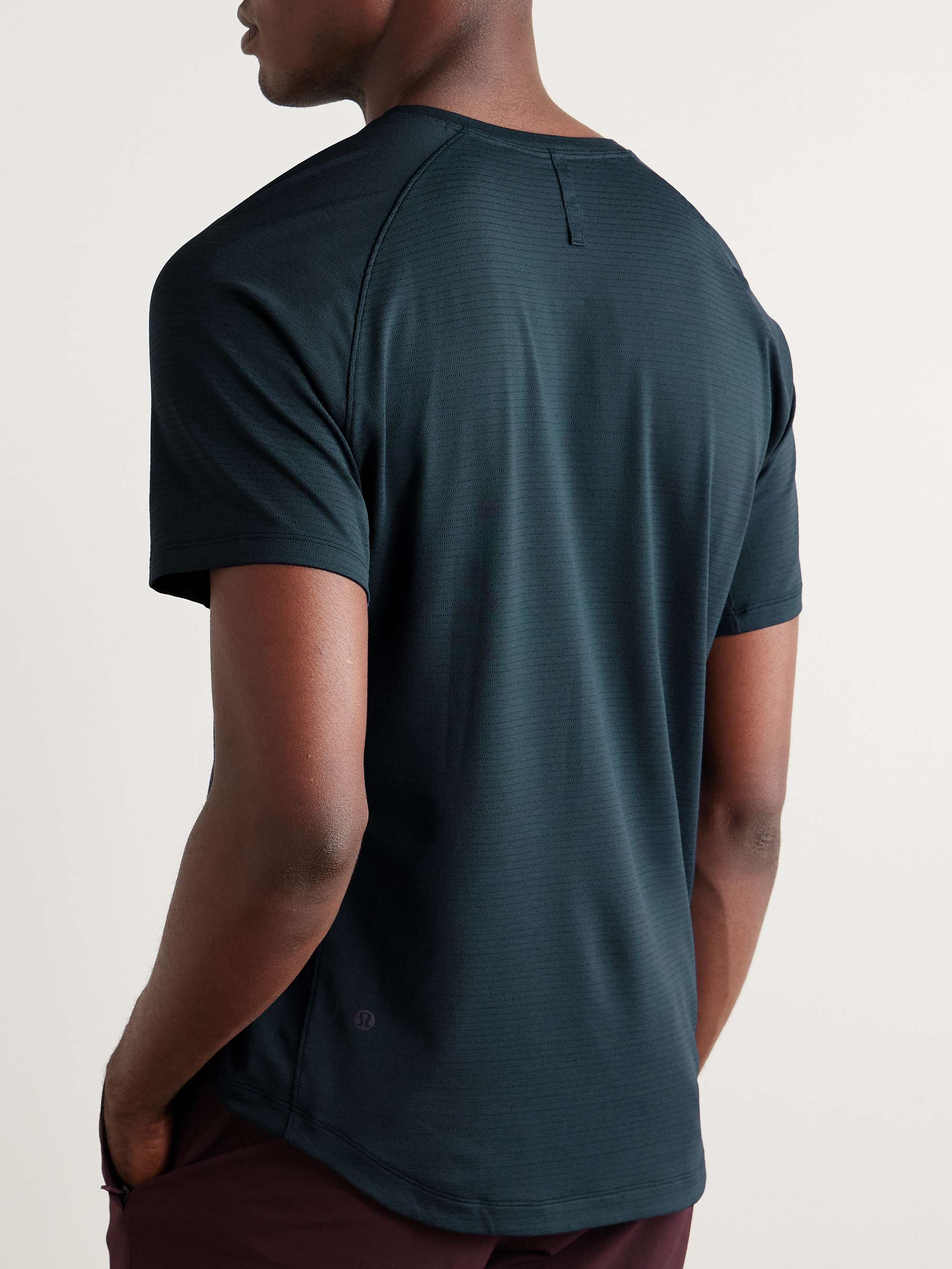LULULEMON 
