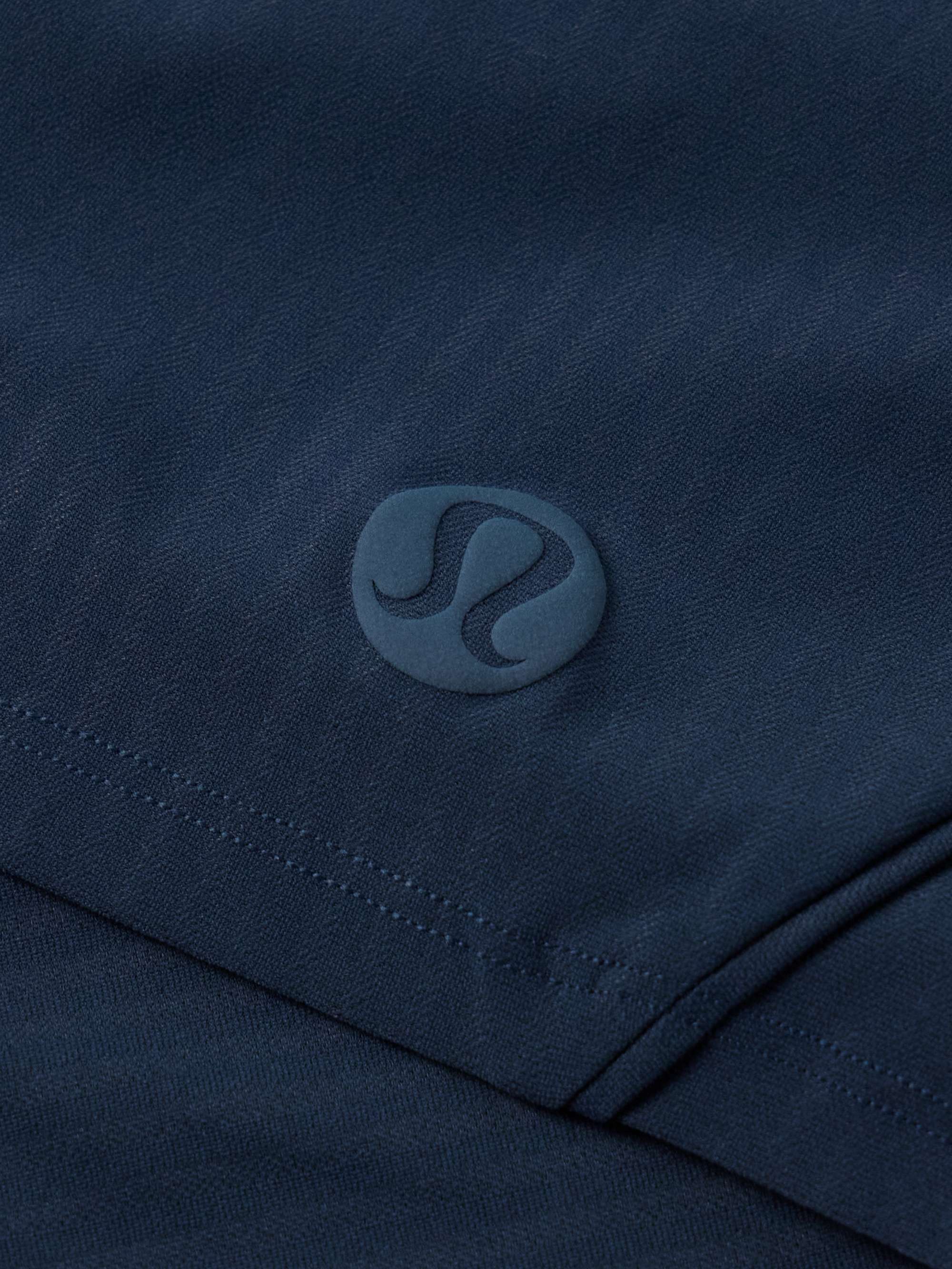 LULULEMON 