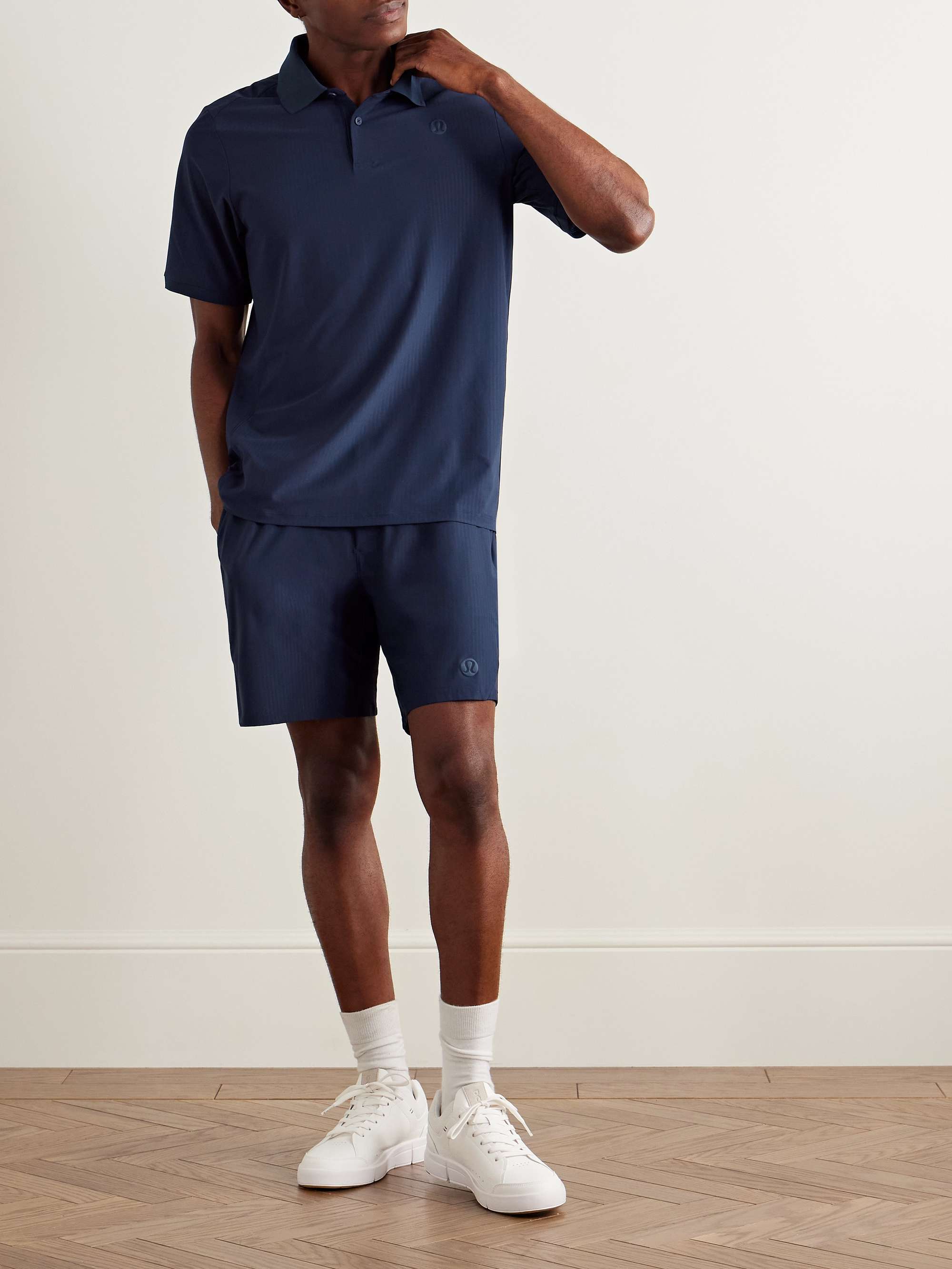 LULULEMON 
