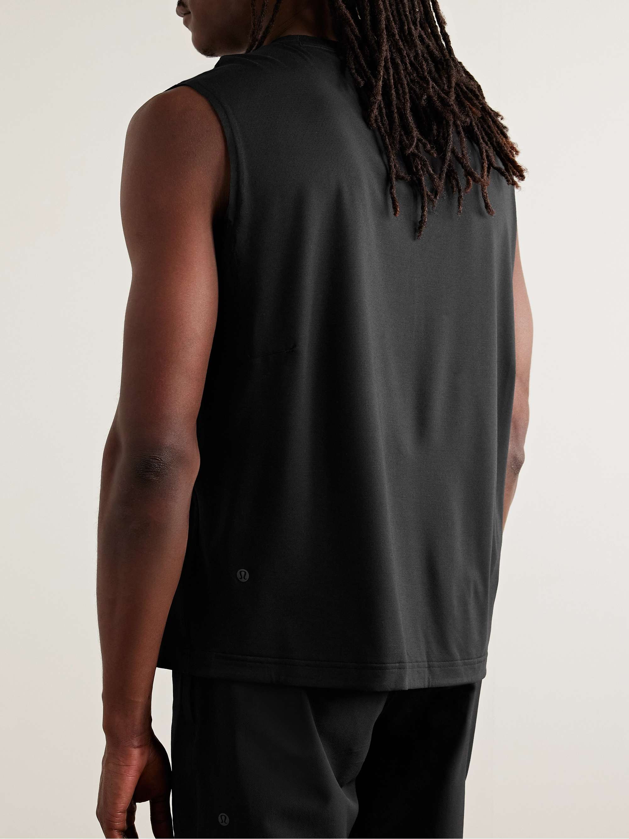 LULULEMON 