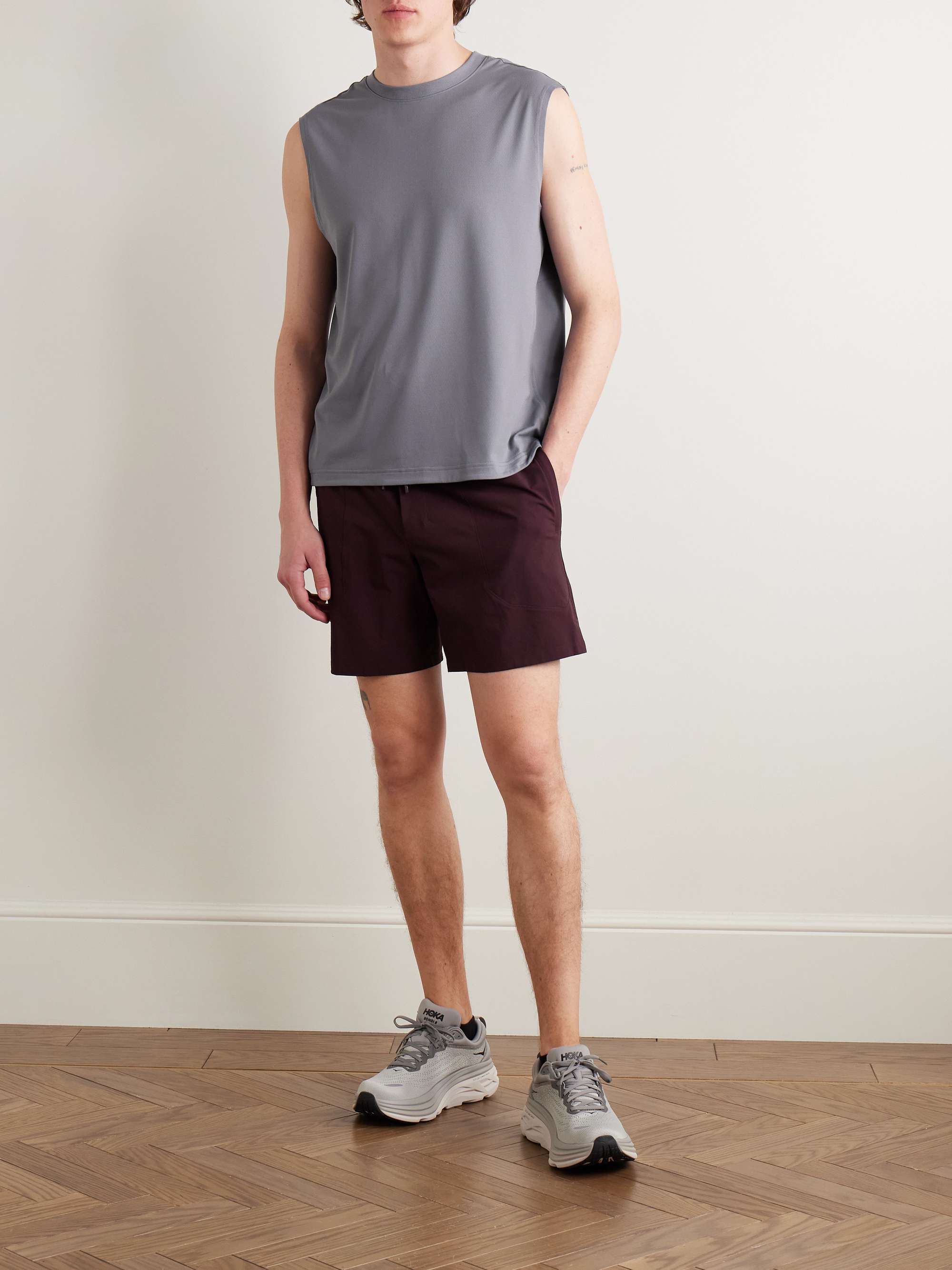 LULULEMON 