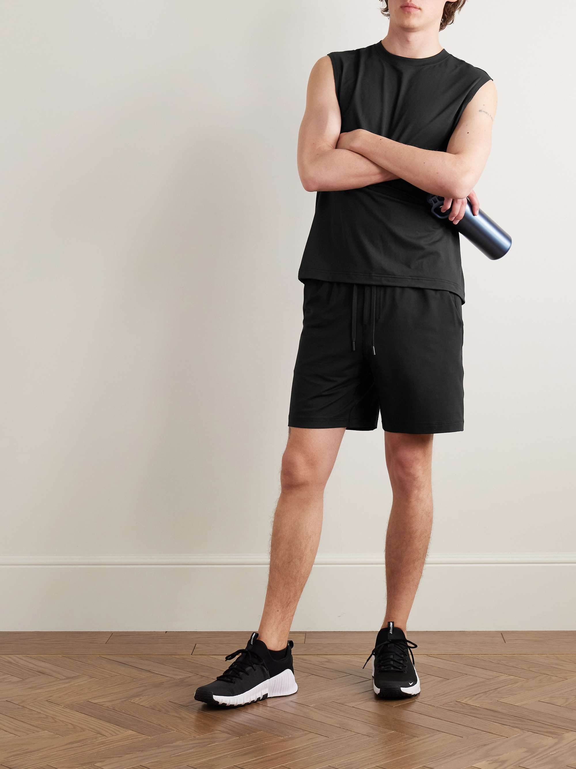 LULULEMON 
