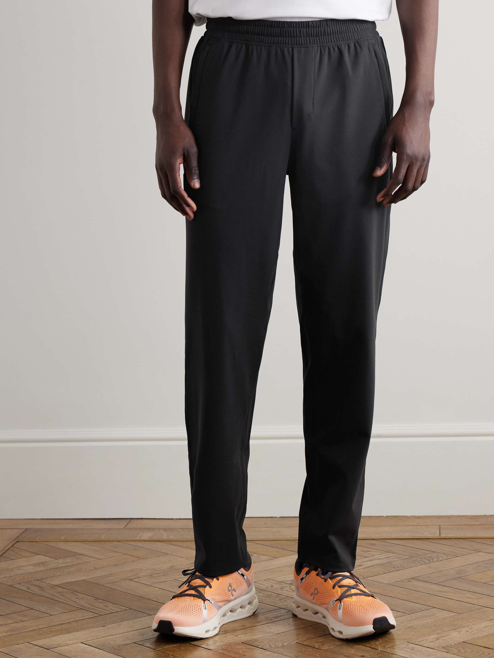 LULULEMON 