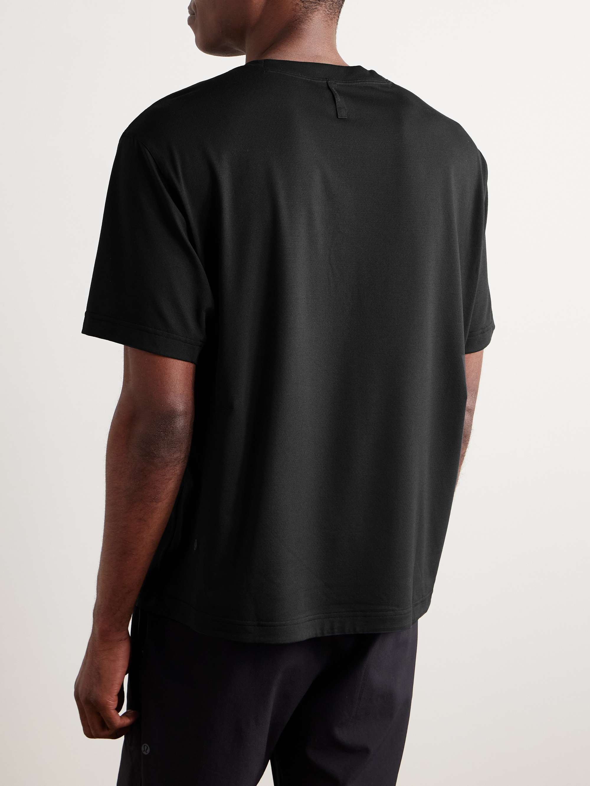 LULULEMON 