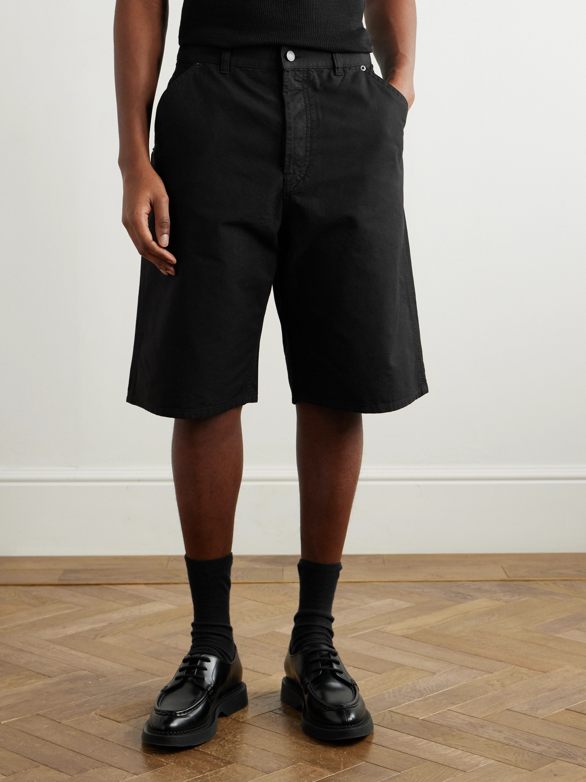 Saint Laurent Wide-leg Cotton-canvas Shorts In Black