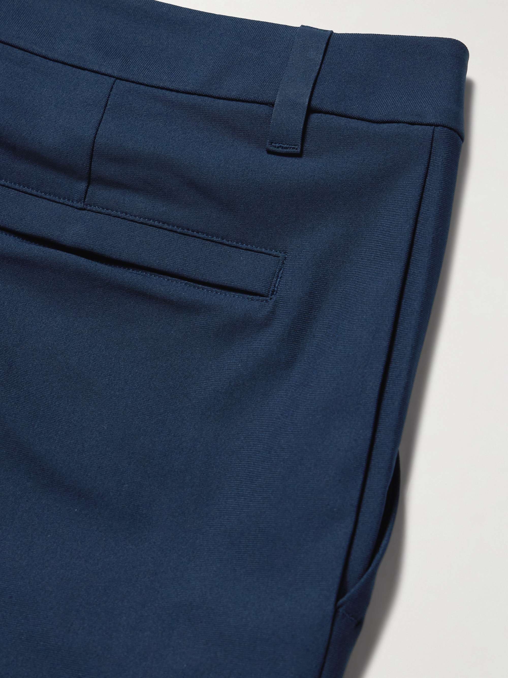 LULULEMON 