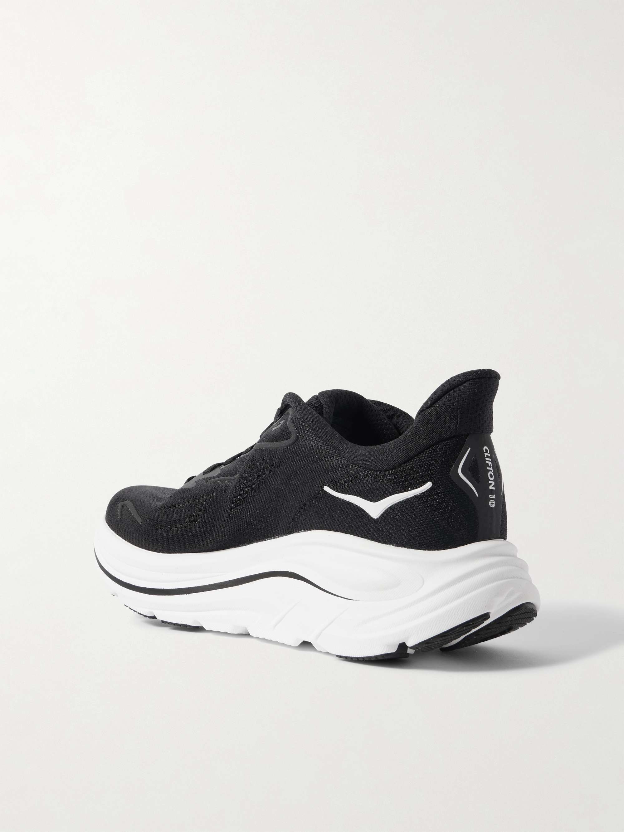 HOKA 