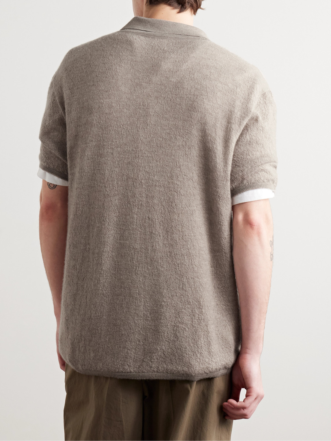 The Row Isao Cashmere Polo Shirt In Gray