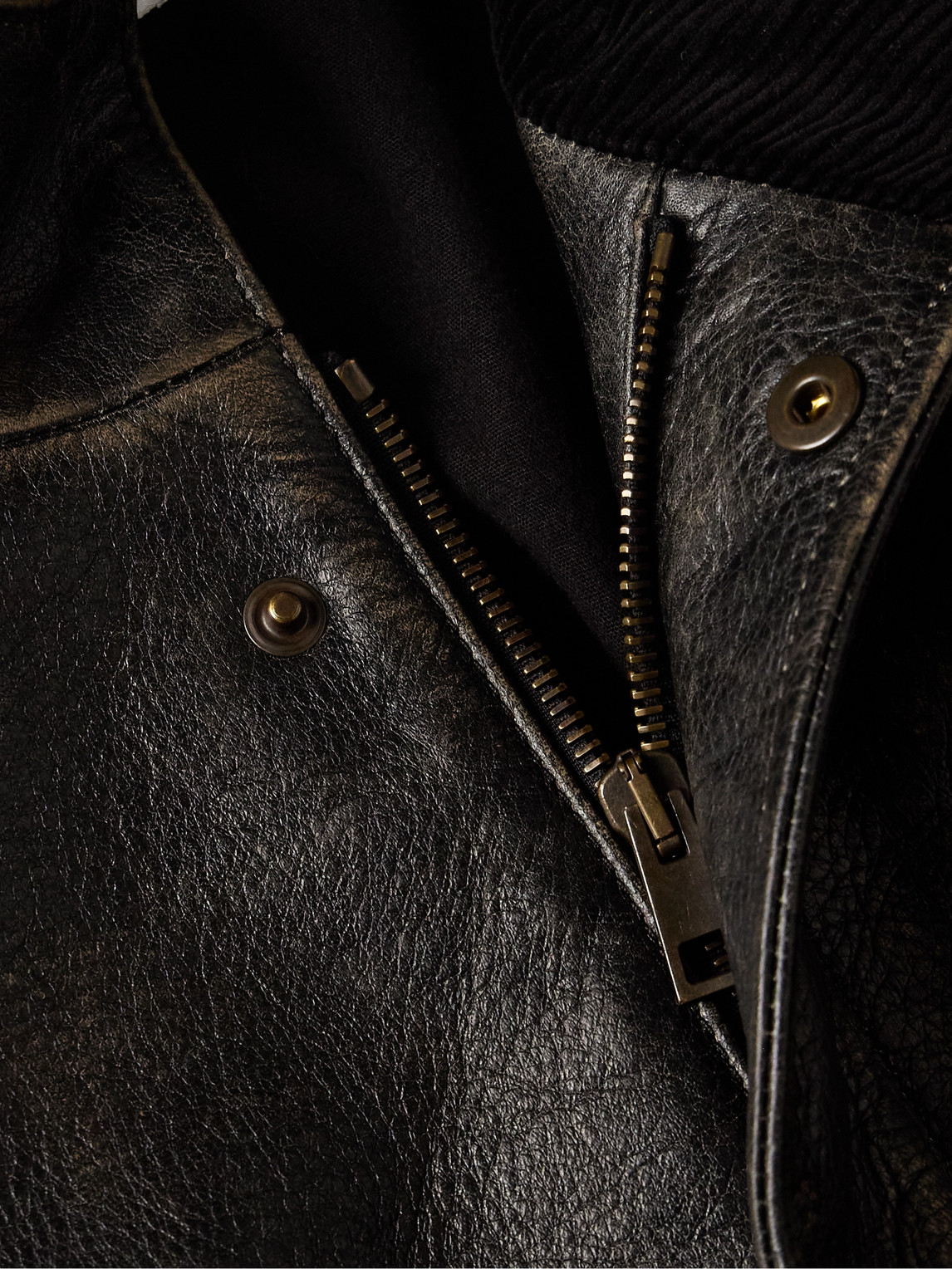 The Row Edrice Distressed Leather Jacket In Gray