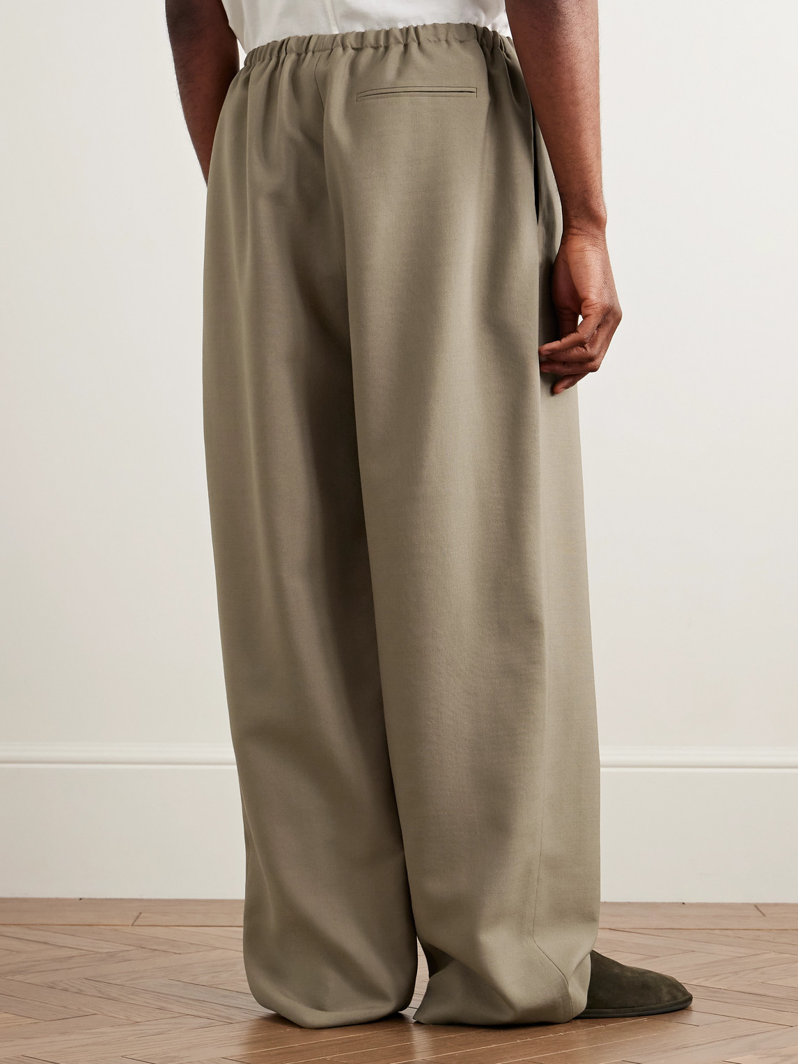 The Row Donatello Straight-leg Wool And Mohair-blend Drawstring Trousers In Neutrals