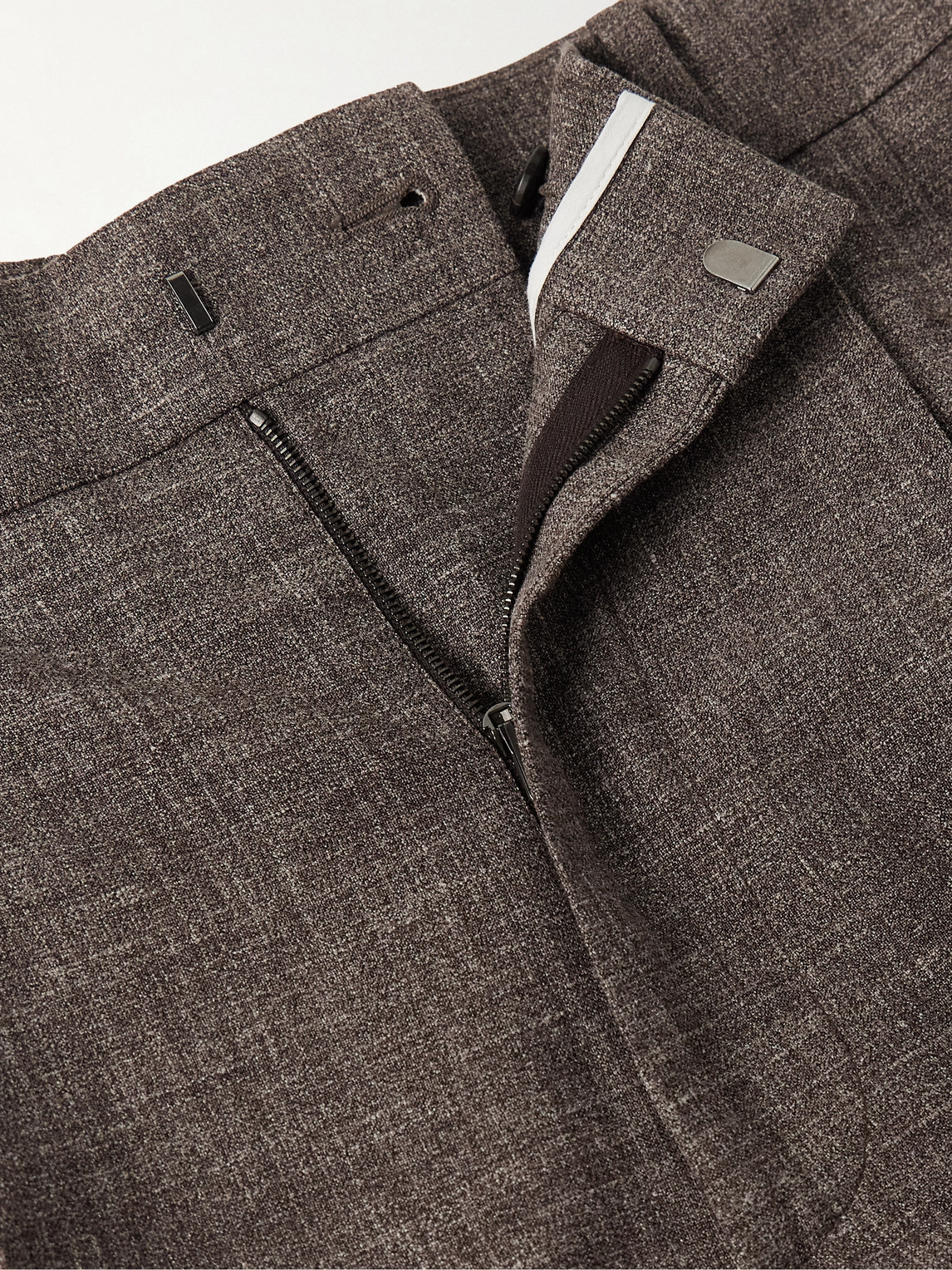 The Row Silas Tapered Pleated Silk, Linen And Virgin Wool-blend Trousers In Brown