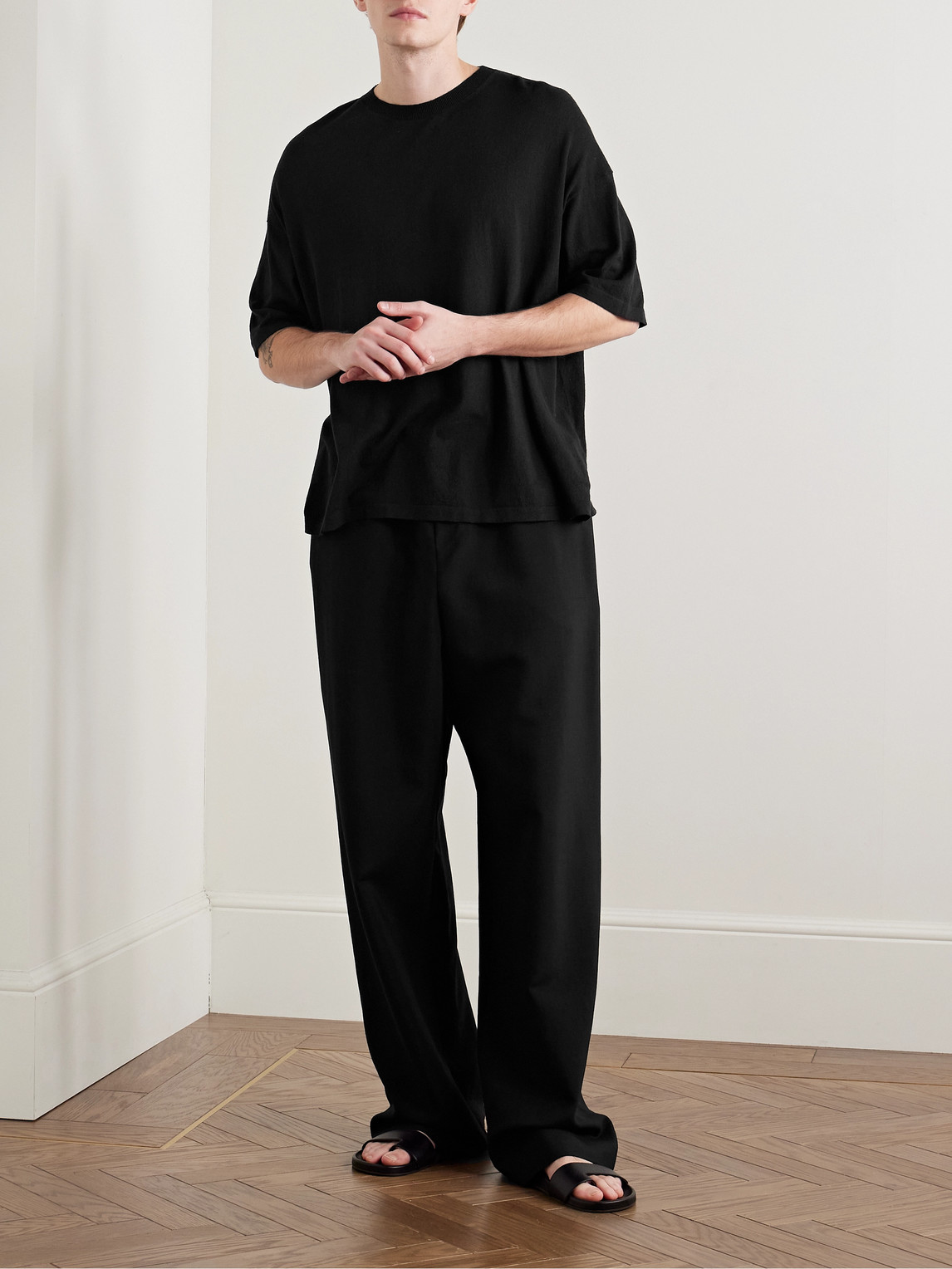 The Row Stockton Silk-bourette T-shirt In Black