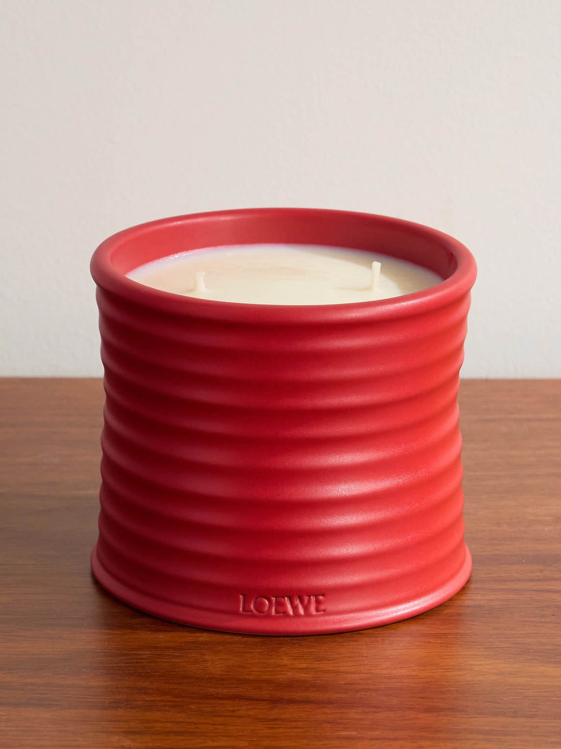 LOEWE PERFUMES Tomato Leaves Medium Scented Candle, 610g - Men