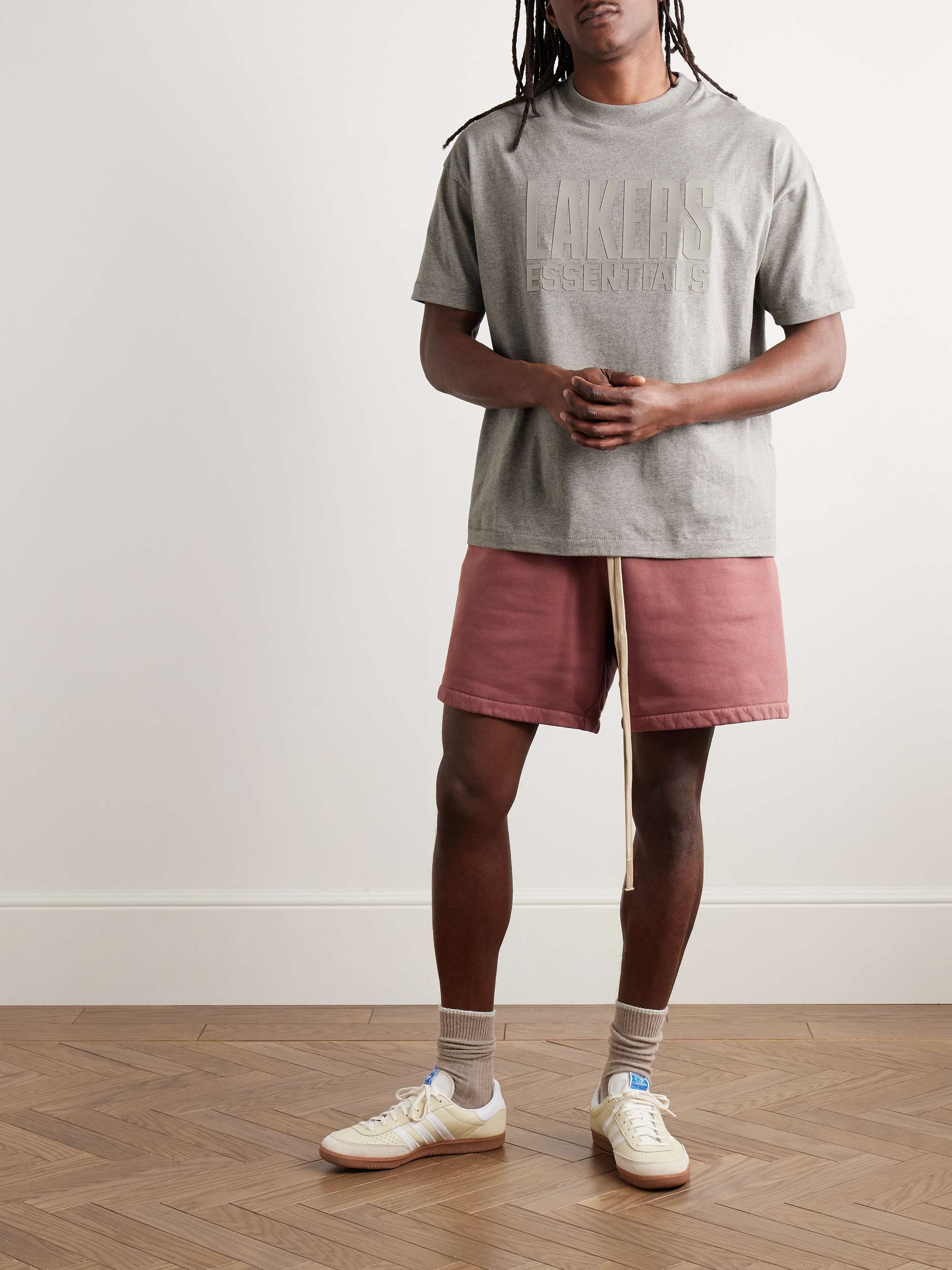 FEAR OF GOD ESSENTIALS 
