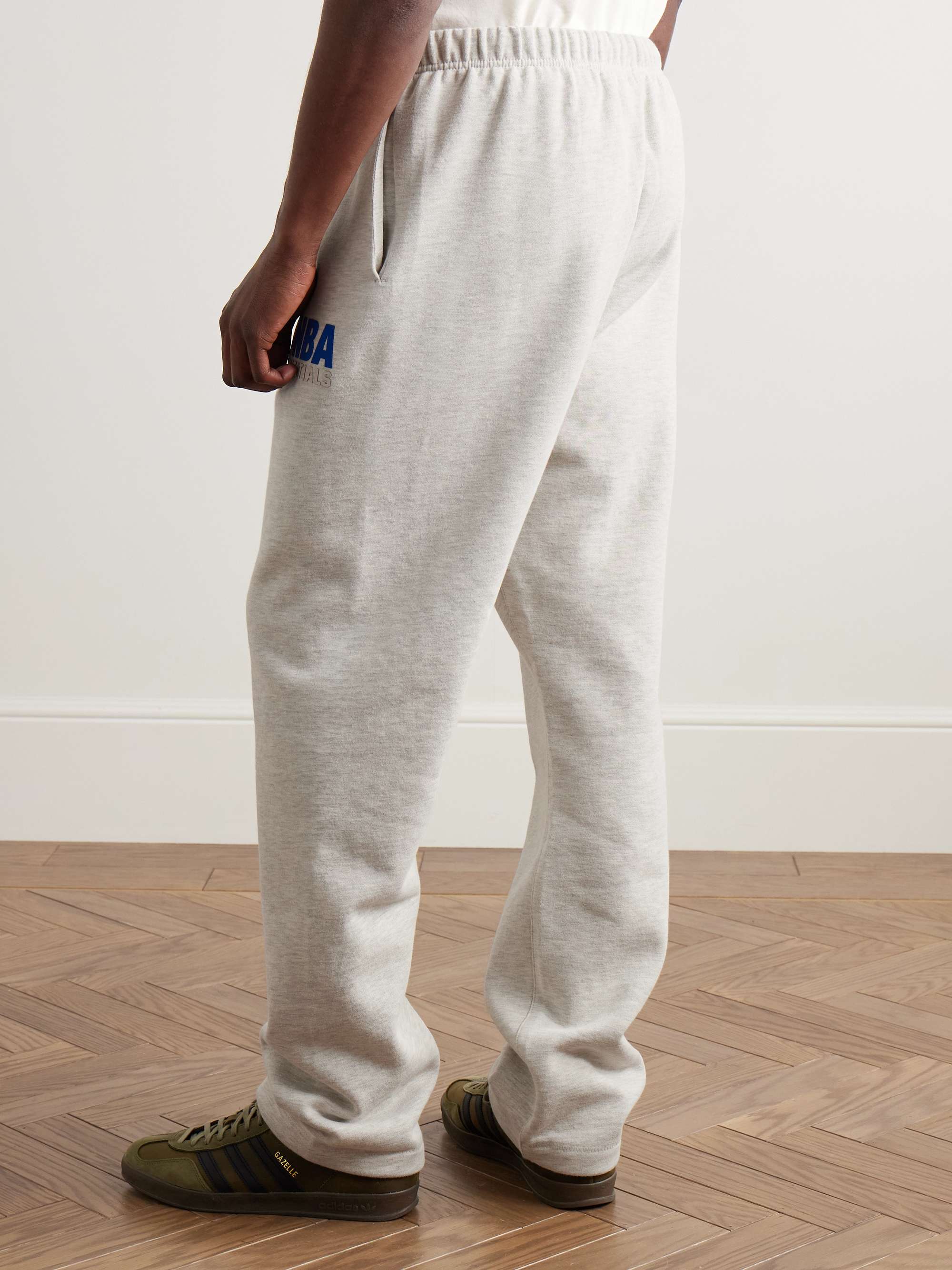 FEAR OF GOD ESSENTIALS 