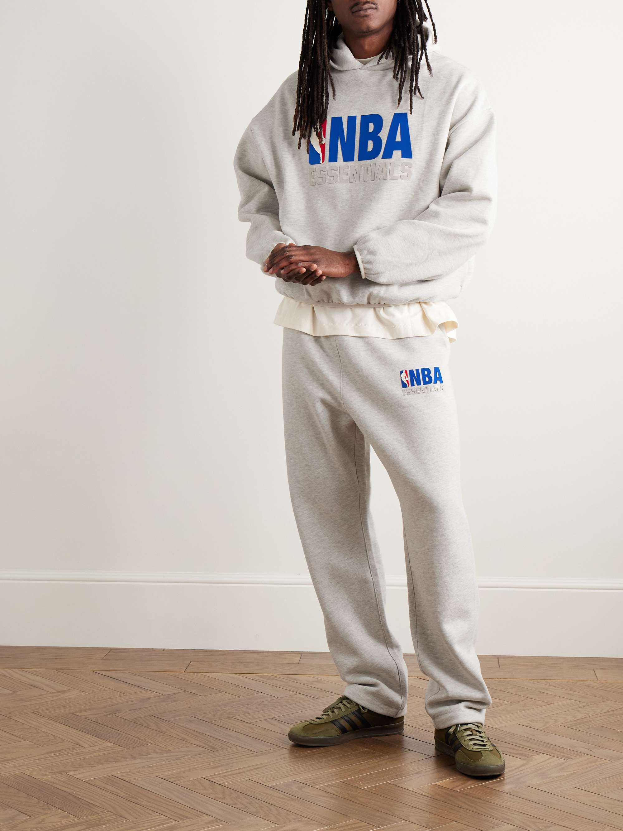 FEAR OF GOD ESSENTIALS 