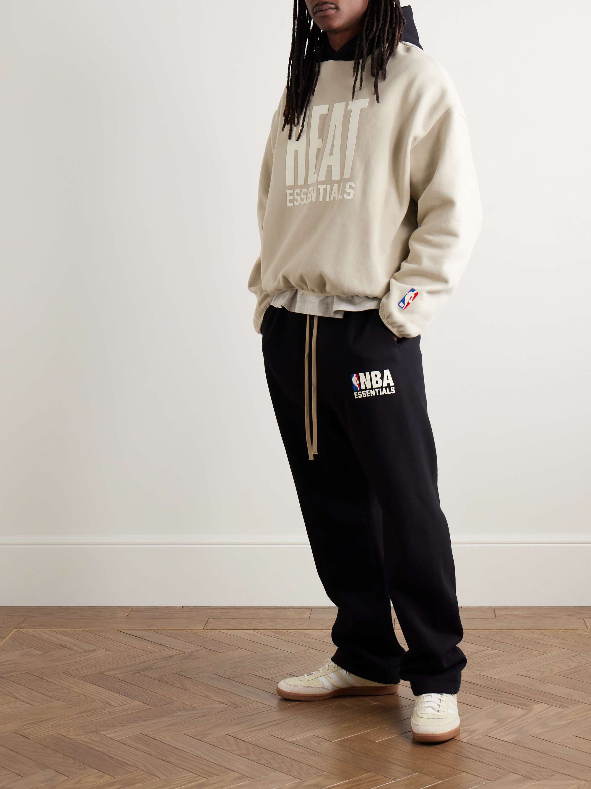 FEAR OF GOD ESSENTIALS 