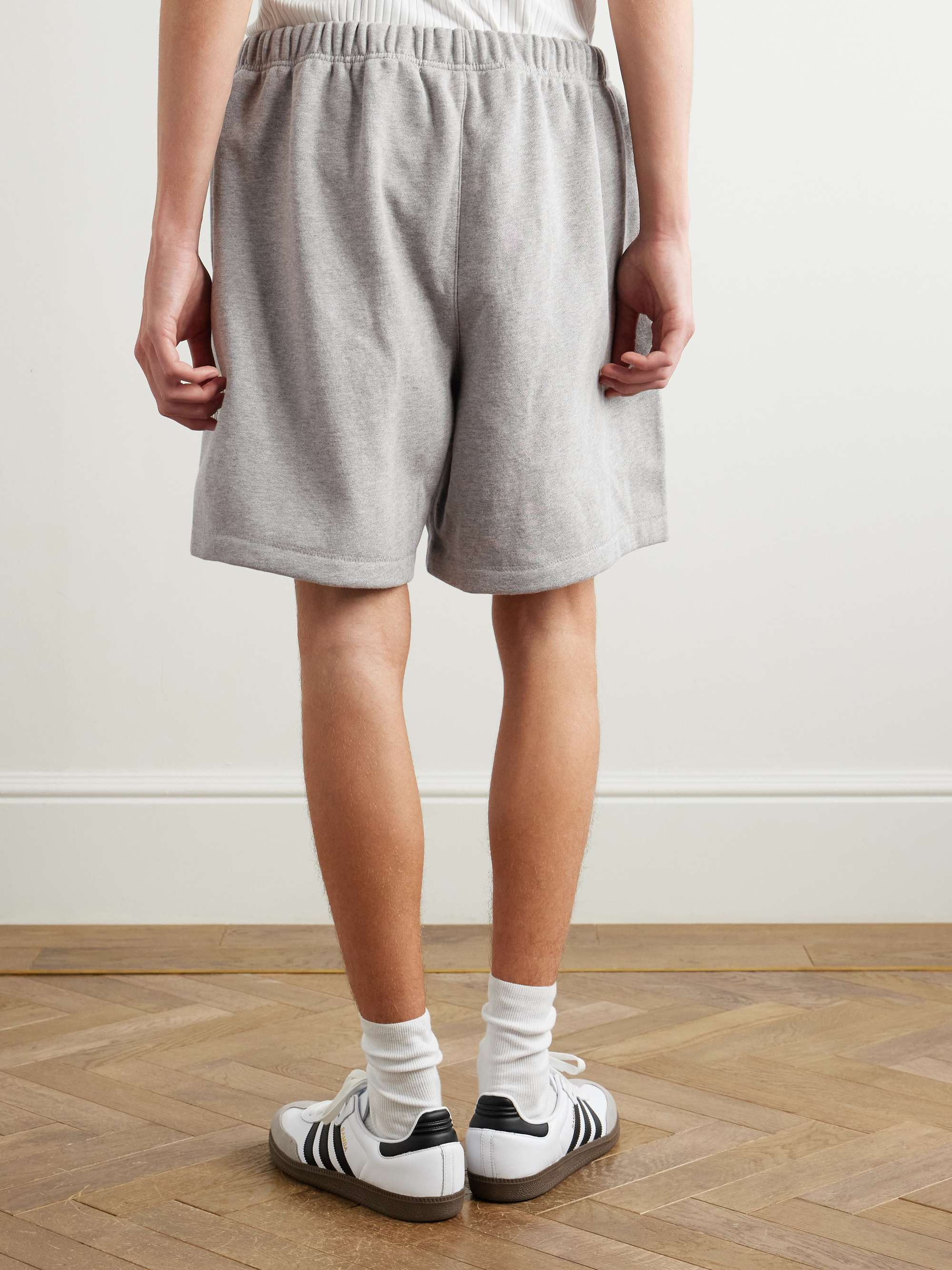 FEAR OF GOD ESSENTIALS 
