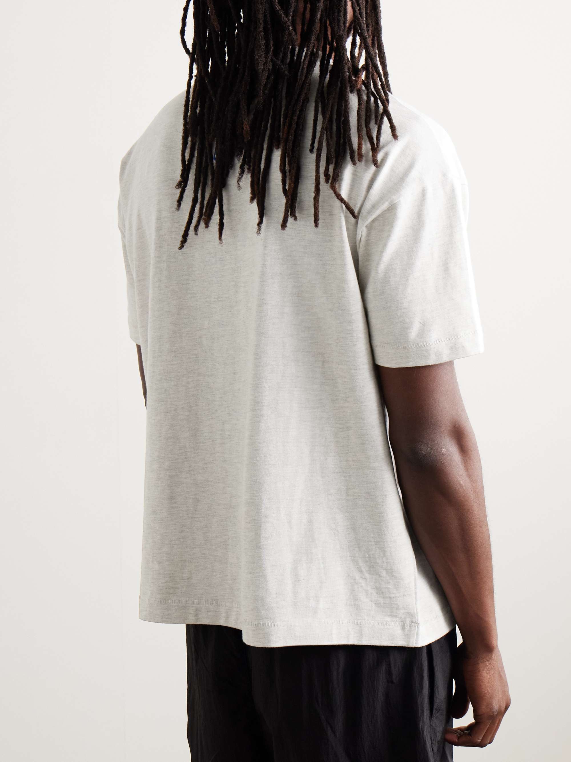 FEAR OF GOD ESSENTIALS 