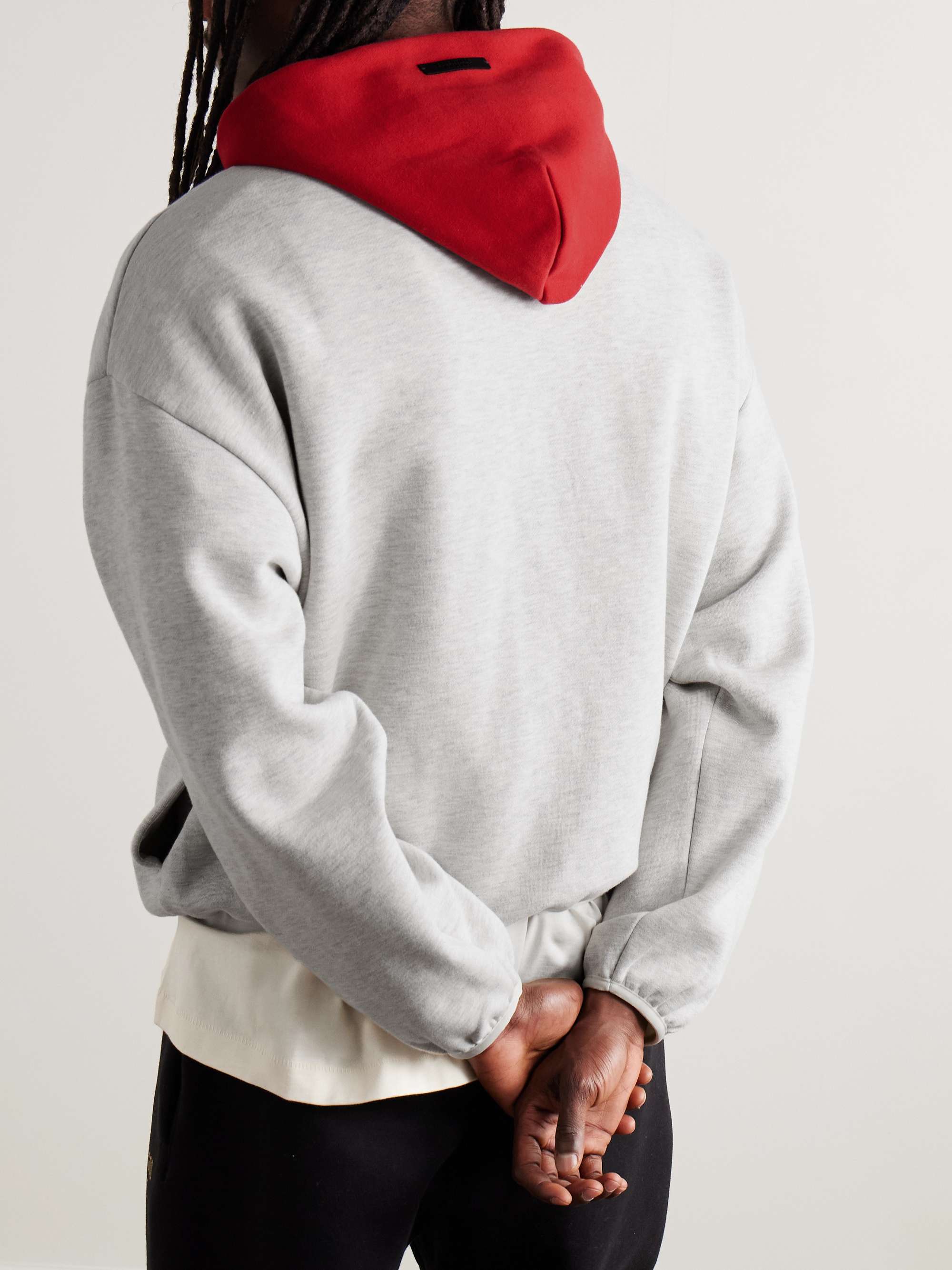 FEAR OF GOD ESSENTIALS 