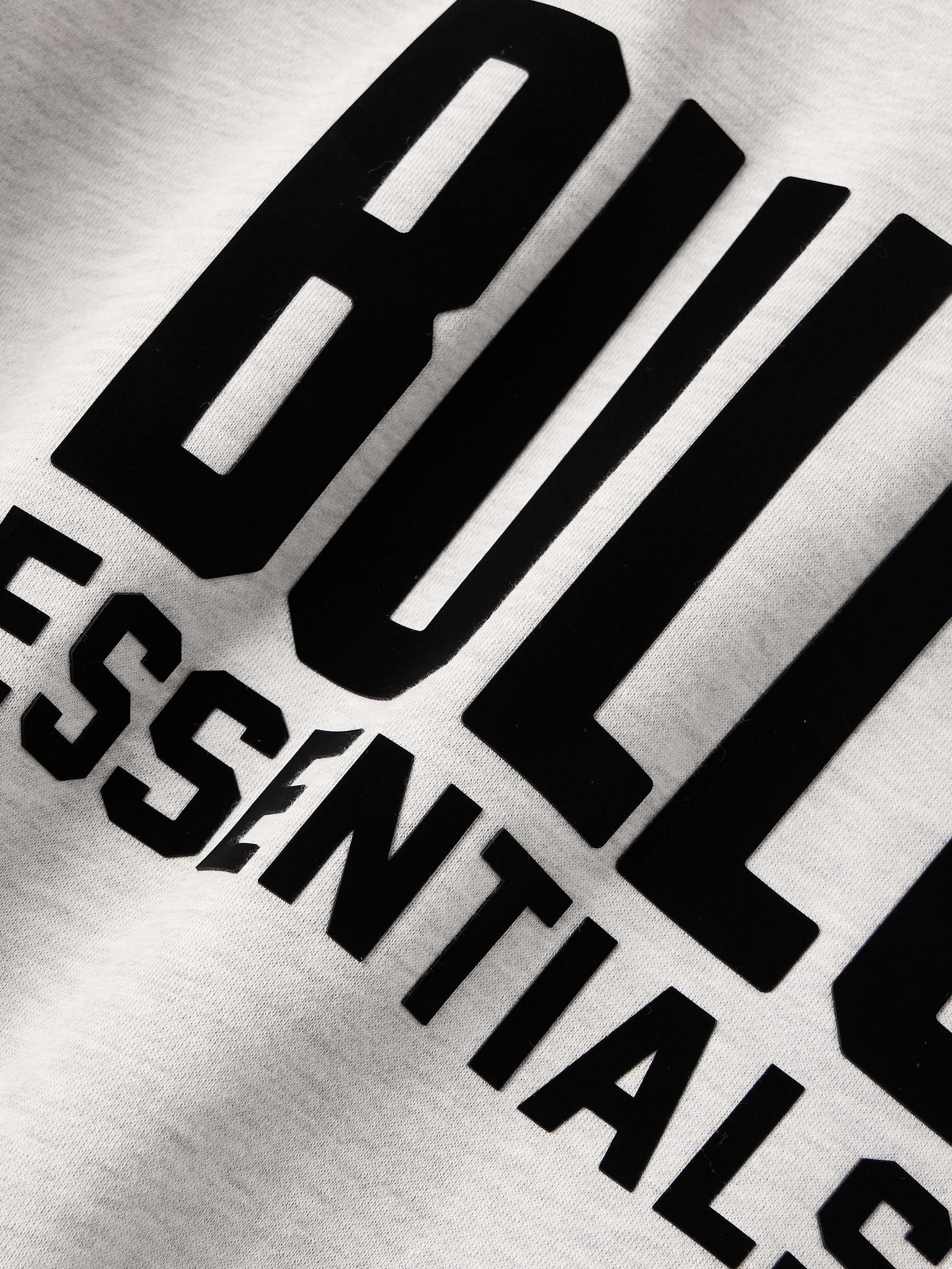 FEAR OF GOD ESSENTIALS + NBA Chicago Bulls Cropped Appliquéd FEAR OF GOD ESSENTIALS + NBA Chicago Bulls Cropped Appliquéd