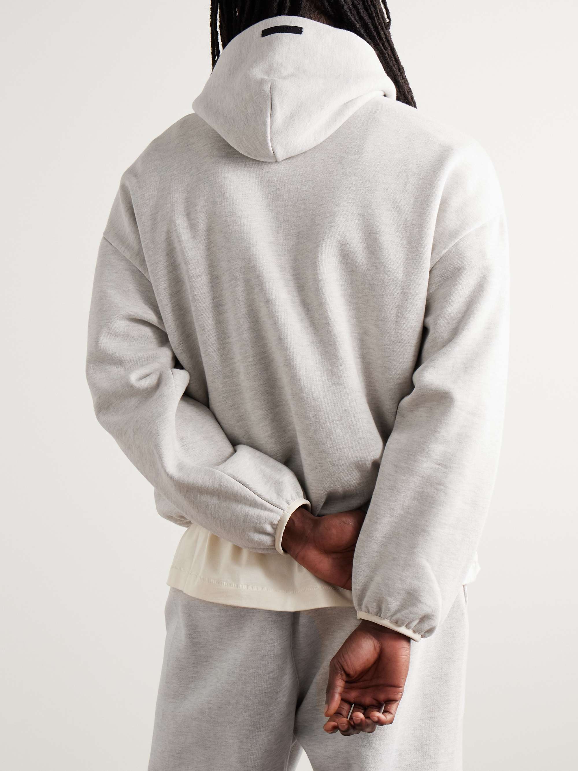 FEAR OF GOD ESSENTIALS 
