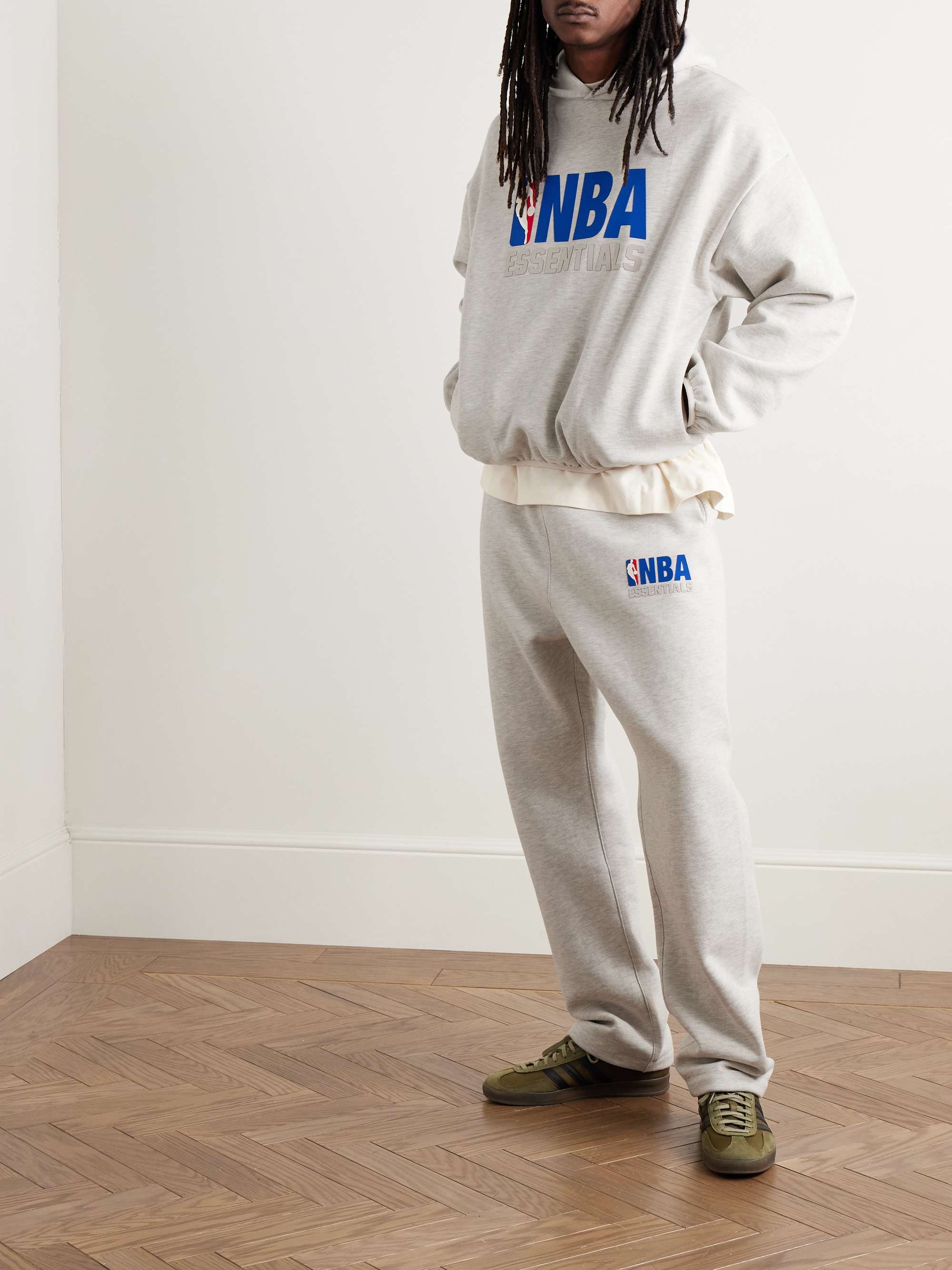 FEAR OF GOD ESSENTIALS 