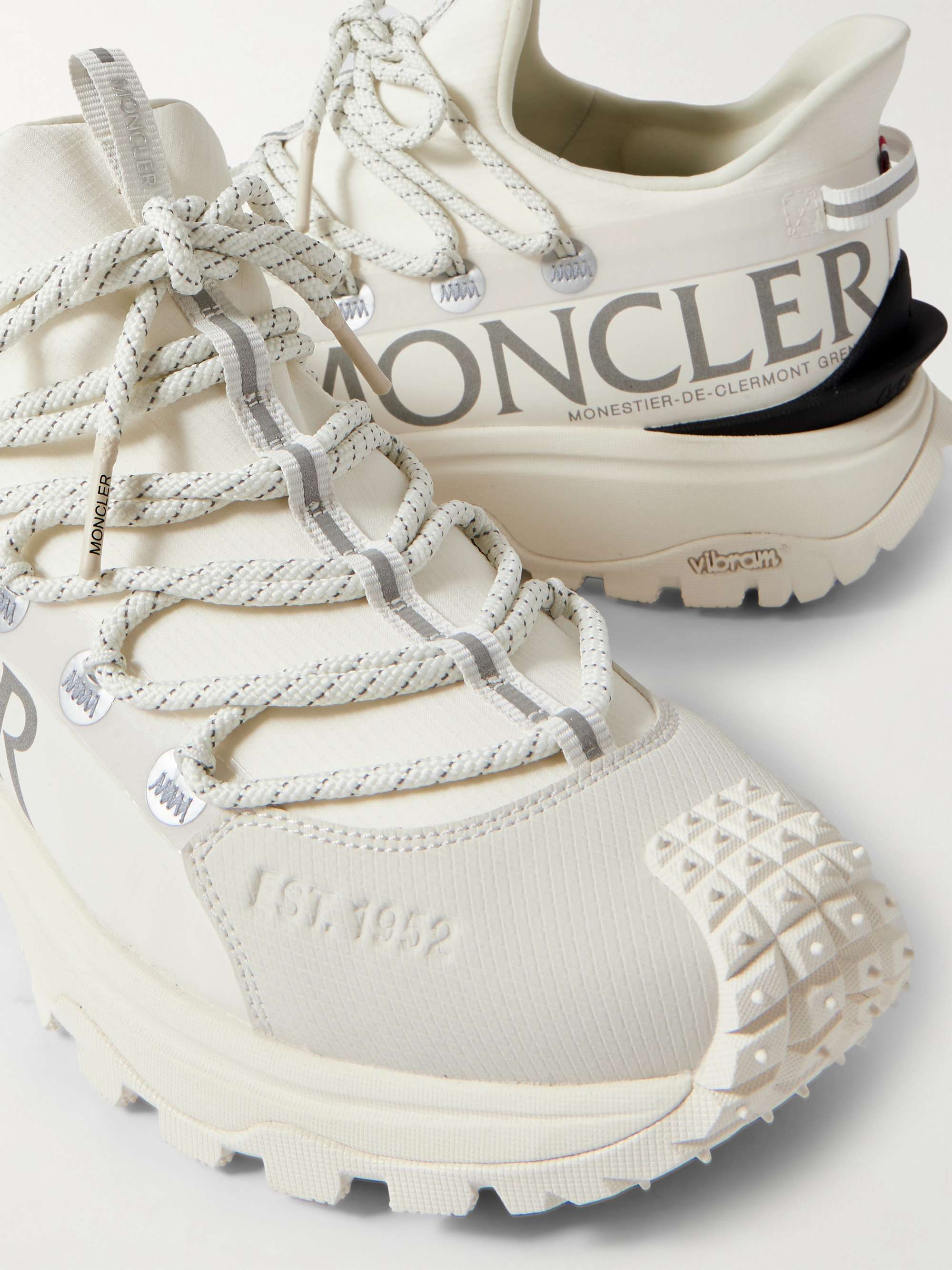 MONCLER 