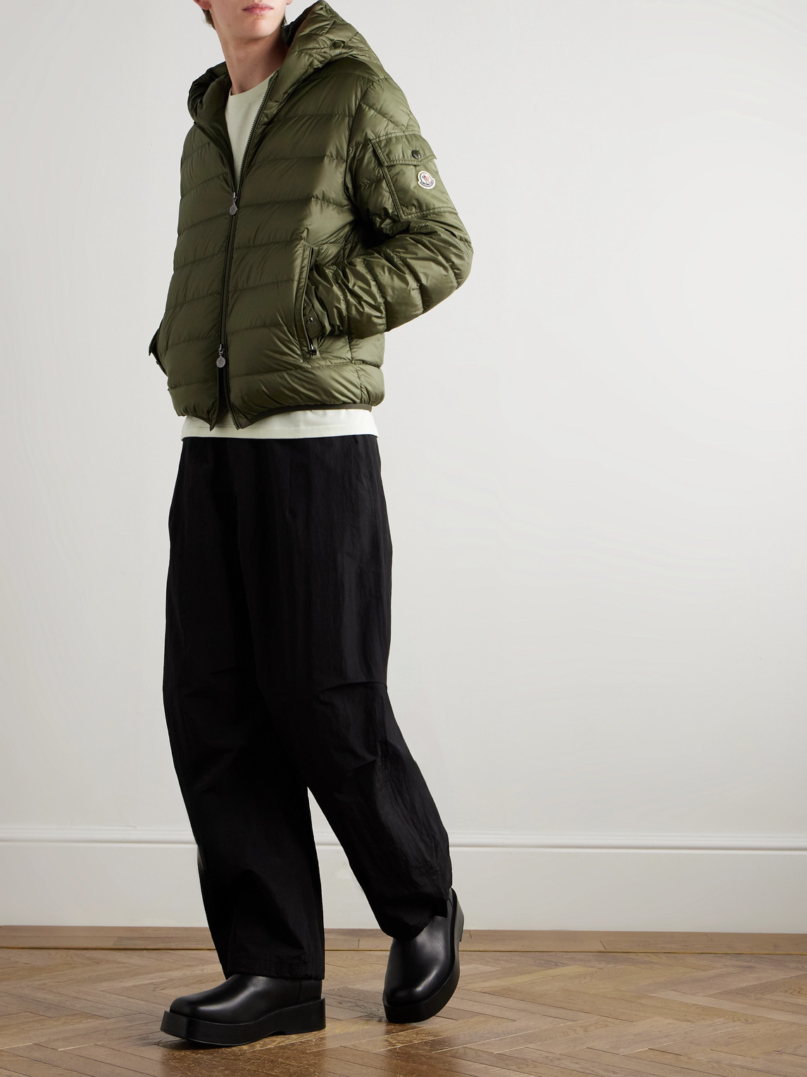 Moncler Najan Logo-appliquéd Quilted Shell Hooded Down Jacket In Green