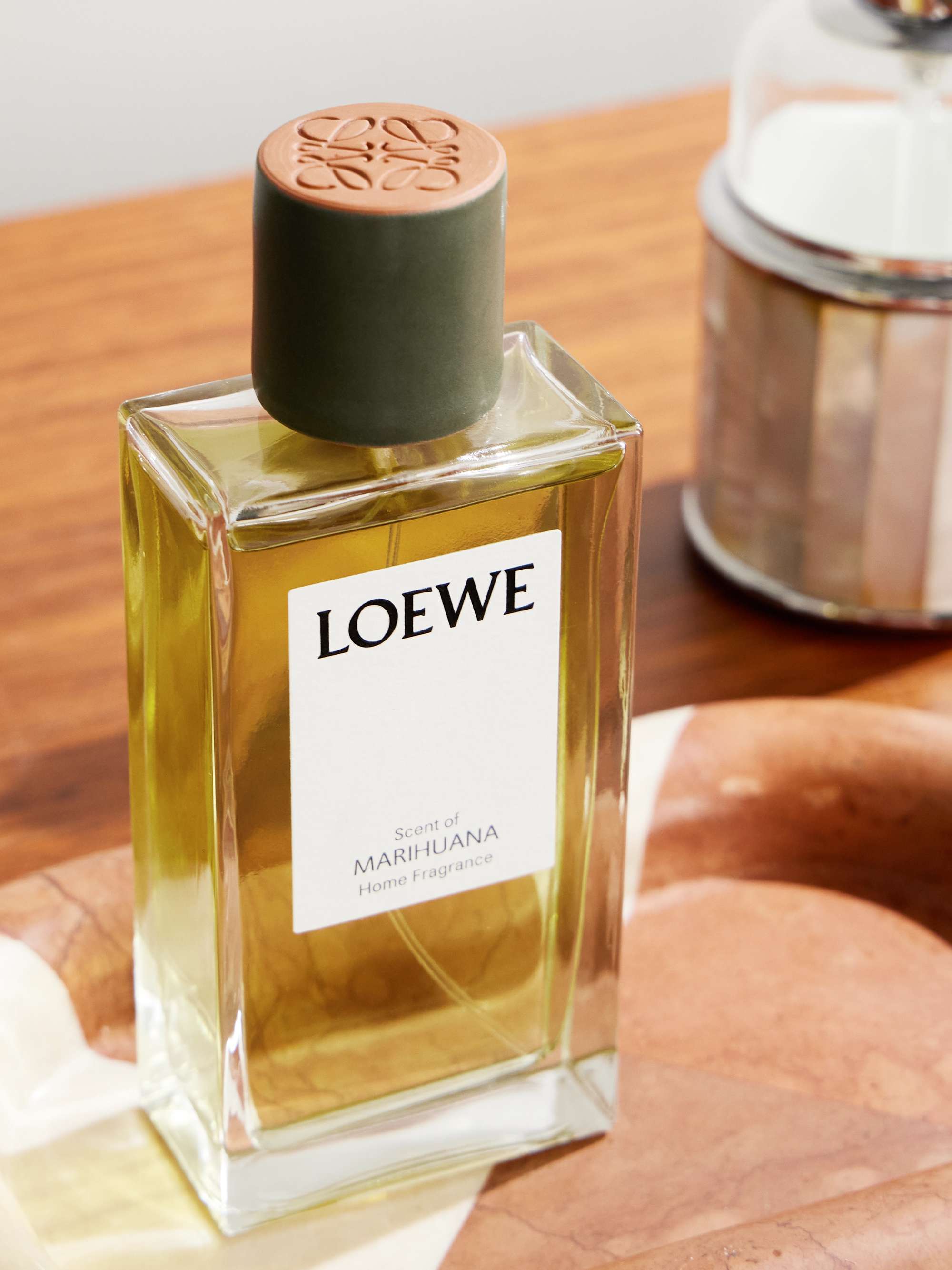 LOEWE PERFUMES Marihuana Home Fragrance, 150ml