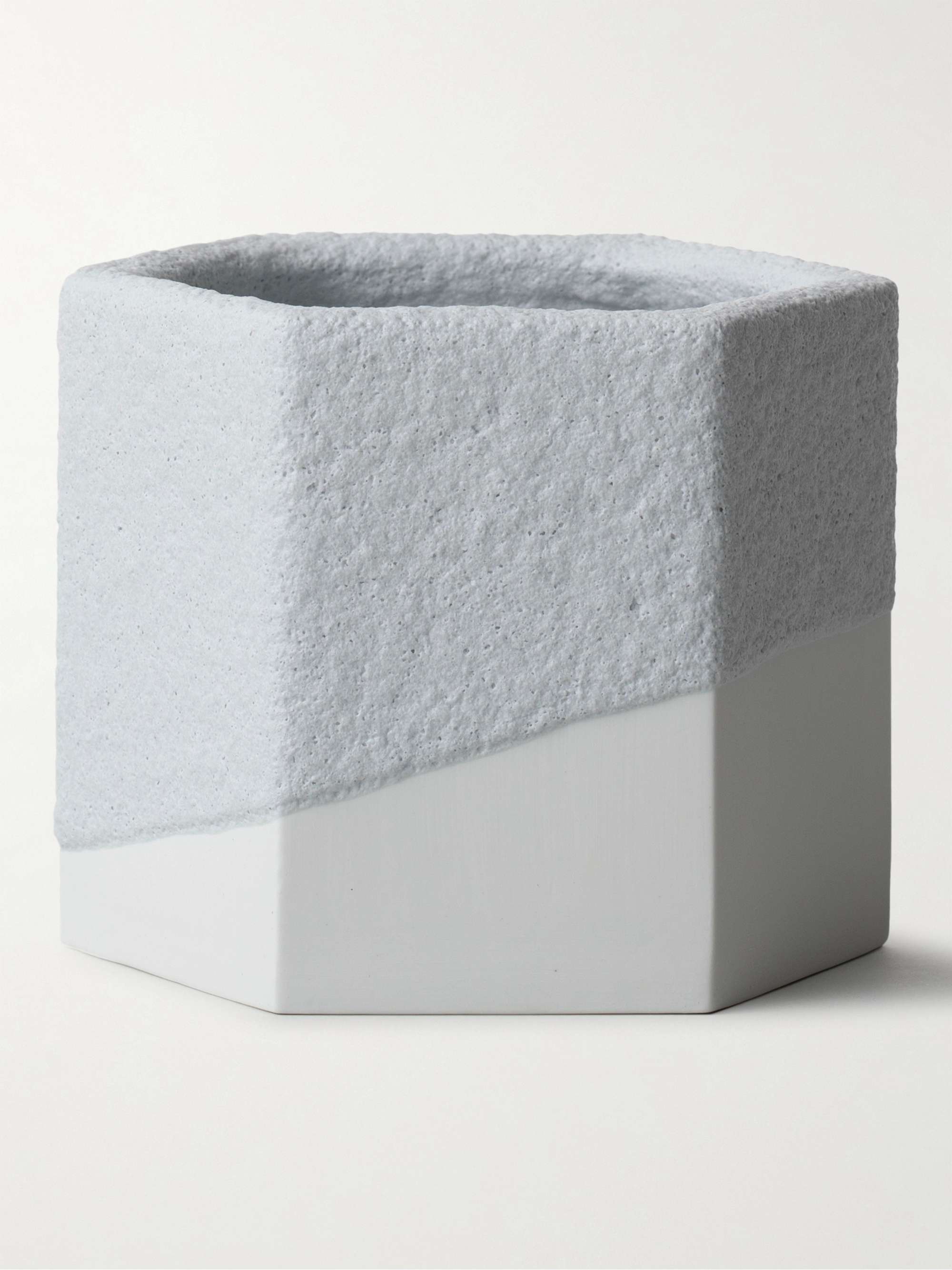 BY JAPAN + Maruhiro + BAR BAR Magonia Porcelain Plant Pot