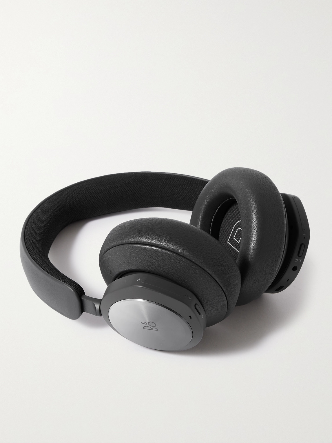 Bang & Olufsen – Beoplay Portal Aluminium and Leather Wireless Headphones